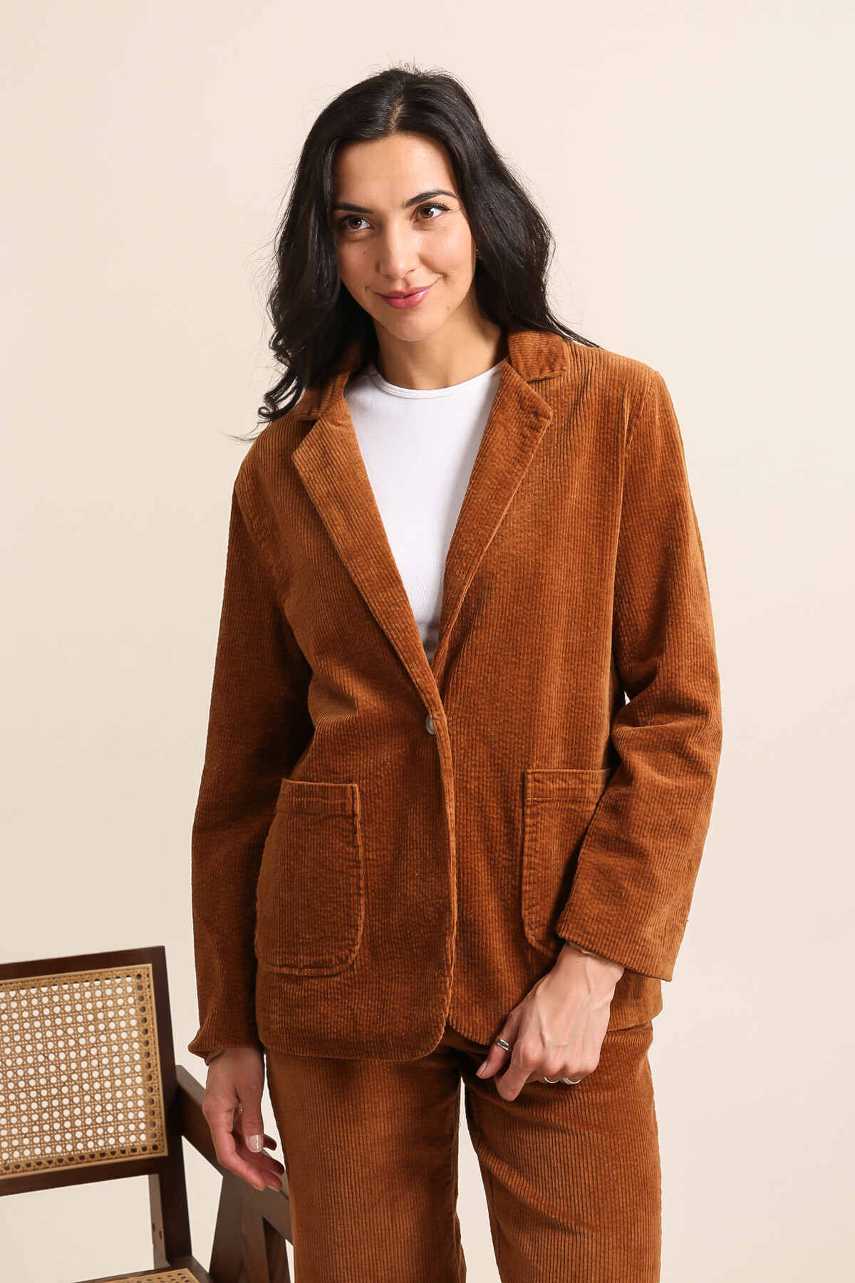 Wholesaler Inspiration Studio - Corduroy jacket.