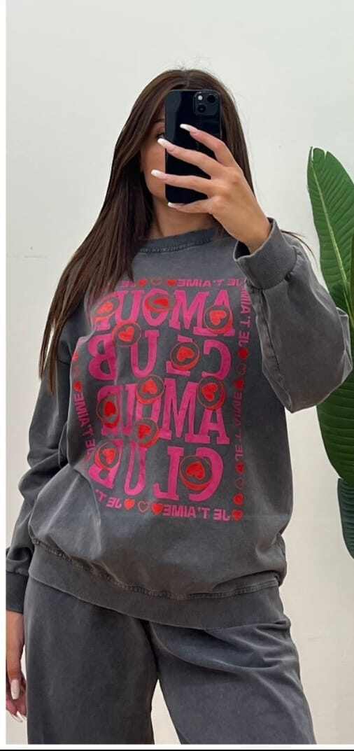 Mayorista INSTA GIRL OUTLET - Sudadera estampada AMOUR CLUB de manga larga