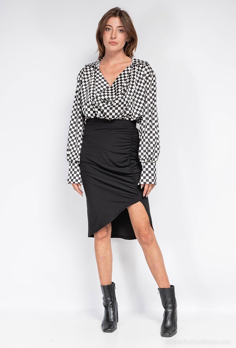 Wholesaler INSTA GIRL OUTLET - Printed blouse with a flowing collar