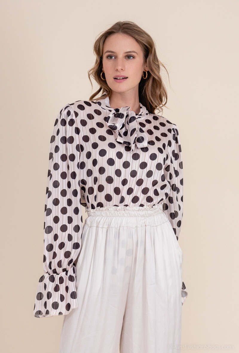 Mayorista INSTA GIRL OUTLET - Blusa de voile con cuello de volantes y estampado de pañuelo