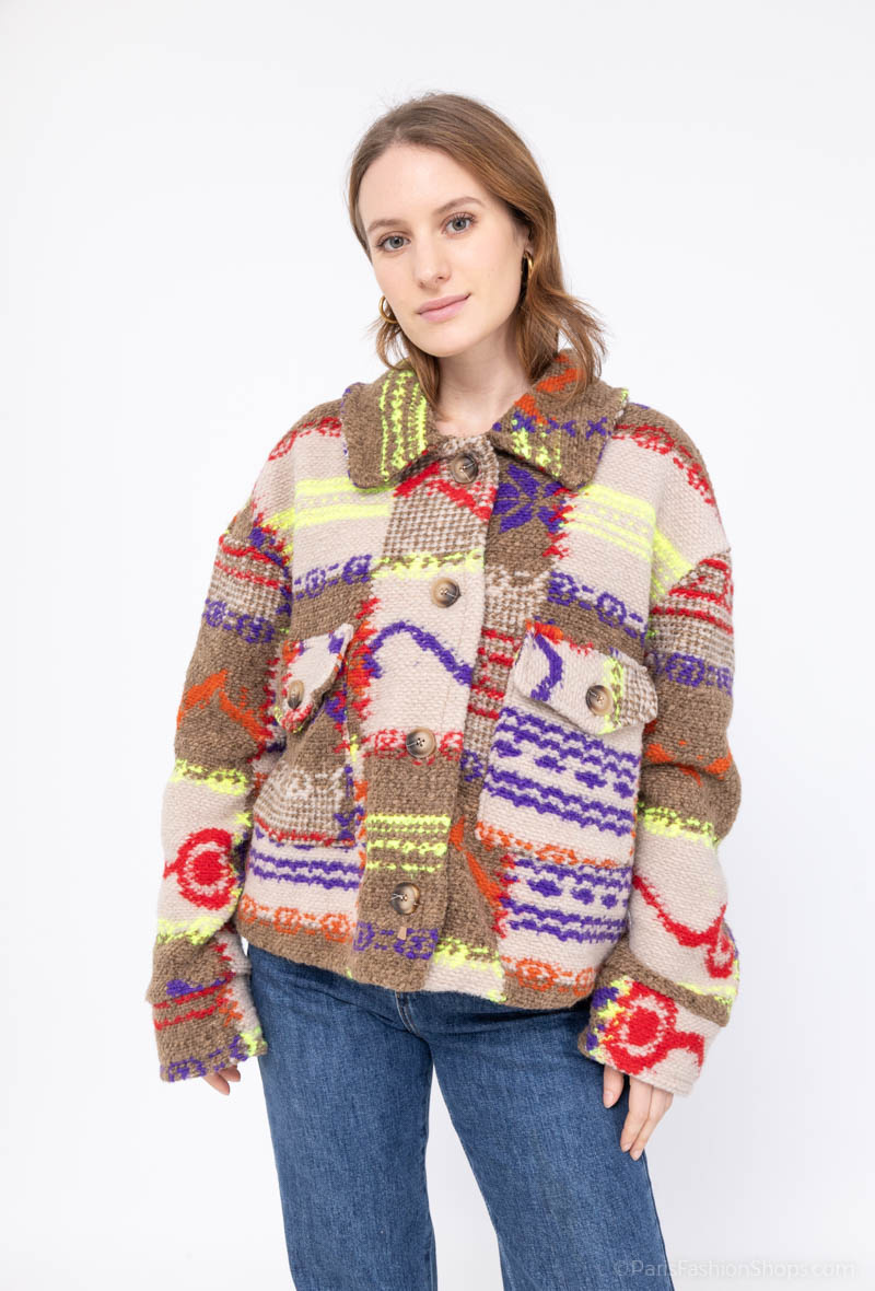 Wholesaler INSTA GIRL 1 - Short printed wool jacket