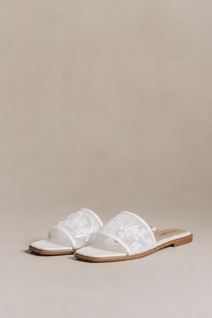 Wholesaler ISABAC - Embroidered tulle slippers - 7125