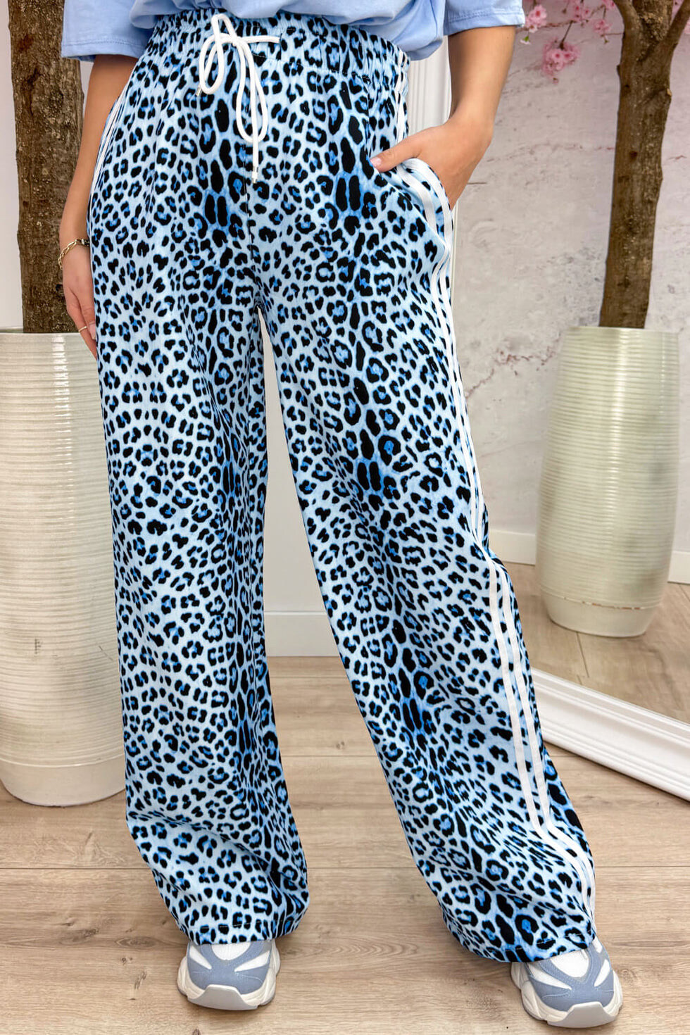 Grossista ISSYMA - Pantaloni da jogging a righe con stampa leopardata