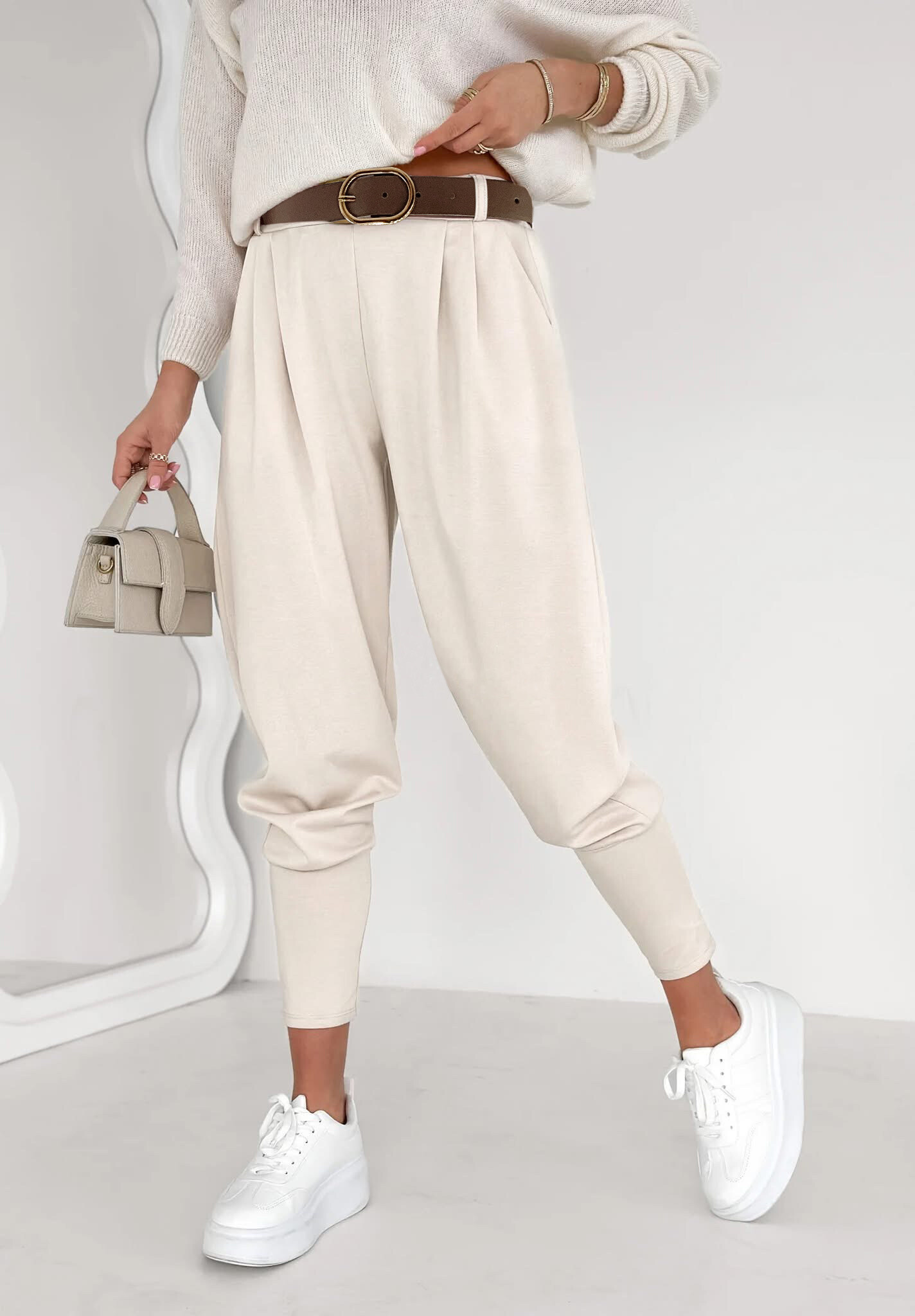 Grossiste ISSYMA - Pantalon jogging avec  poches et ceinture