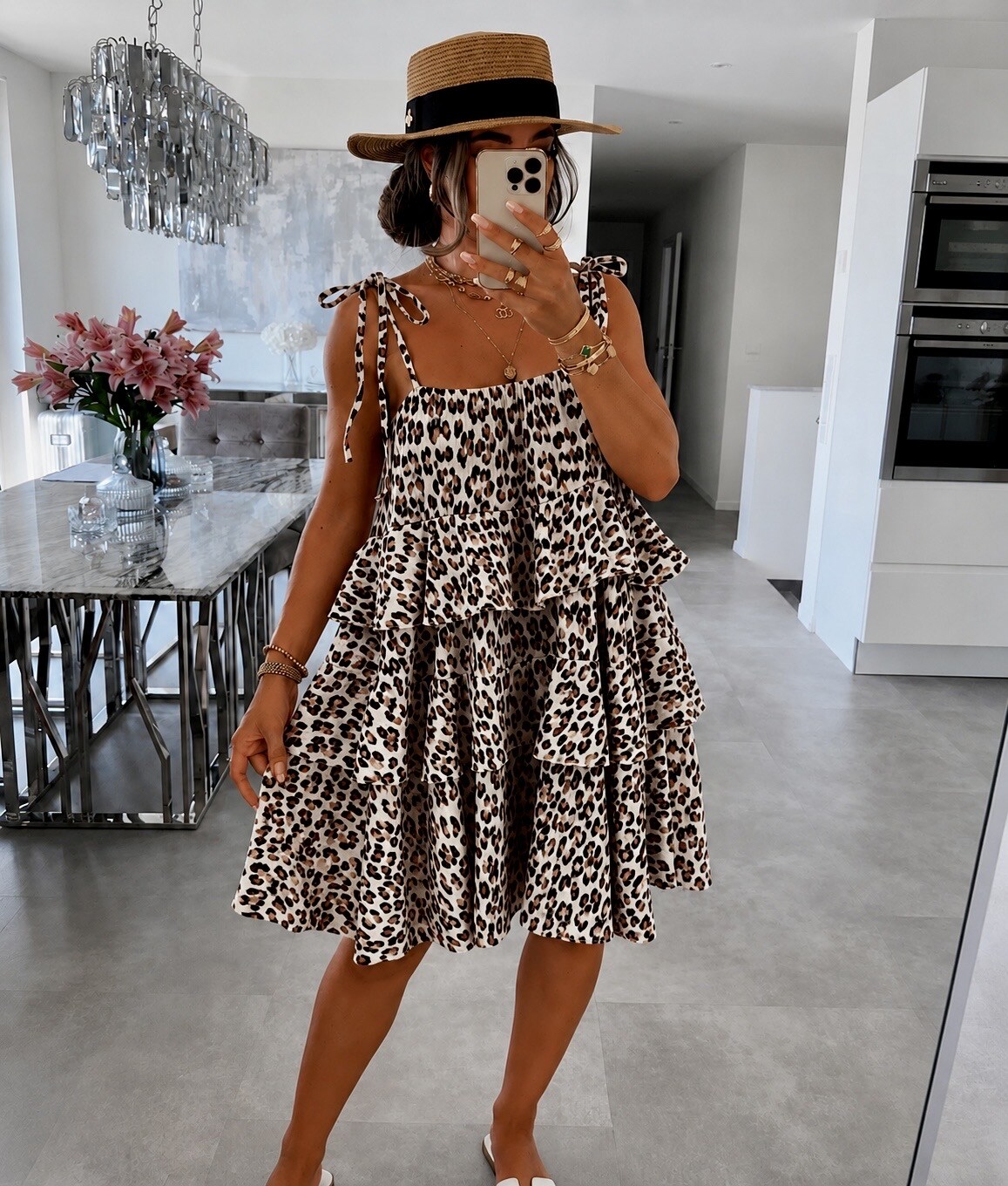 Großhändler ISSYMA - Kleid aus Baumwollgaze mit Leopardenmuster und Rüschen