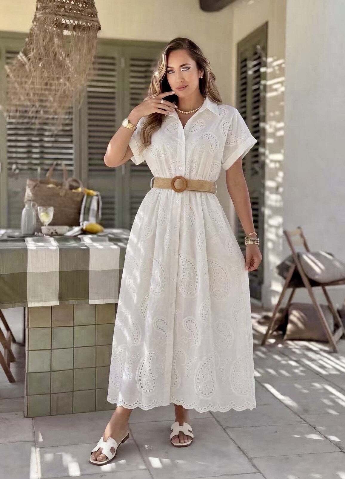 Großhändler ISSYMA - Böhmisches Hemdkleid mit Stickmuster