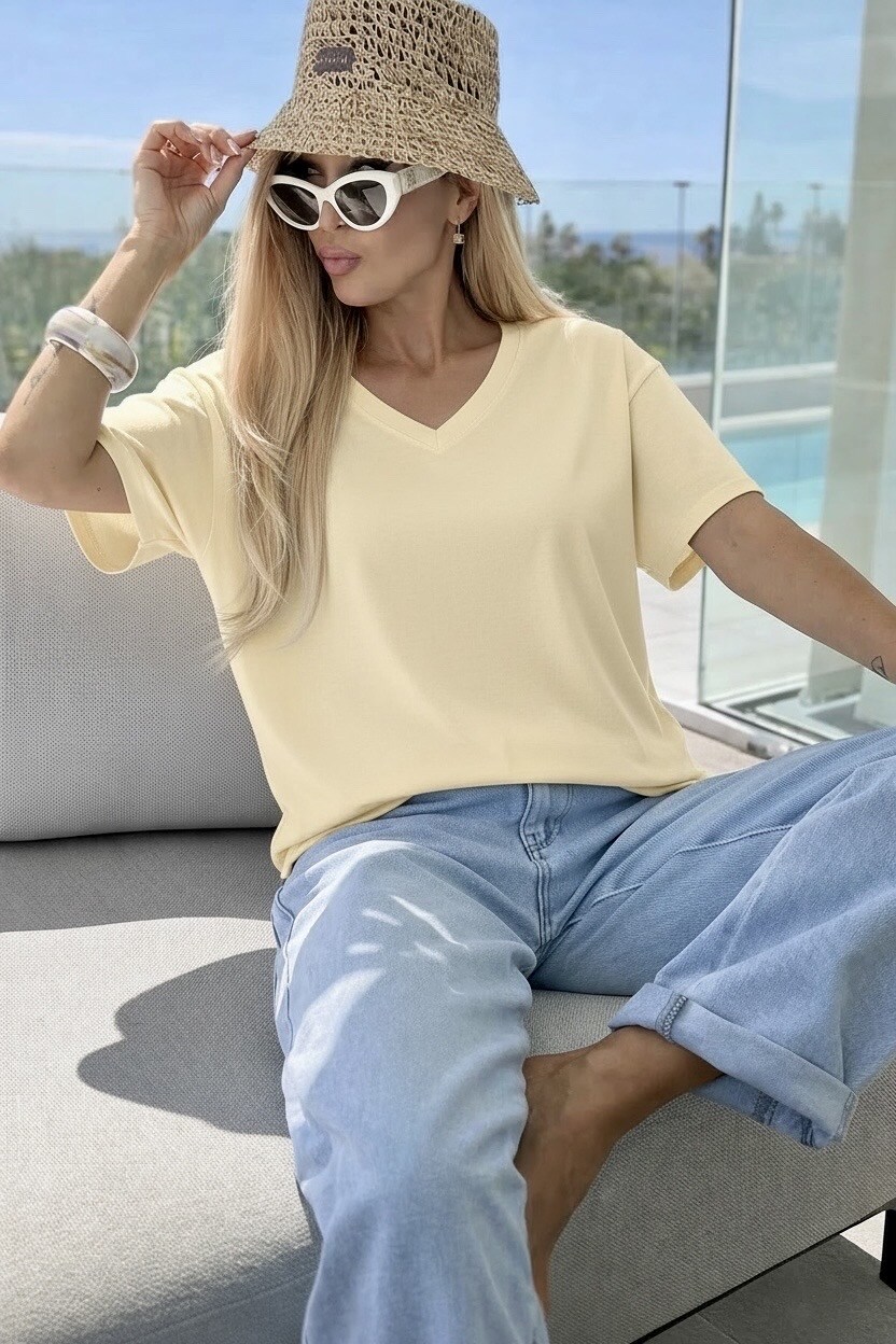 Grossista ISSYMA - T-shirt oversize alla moda: comfort premium e stile casual chic
