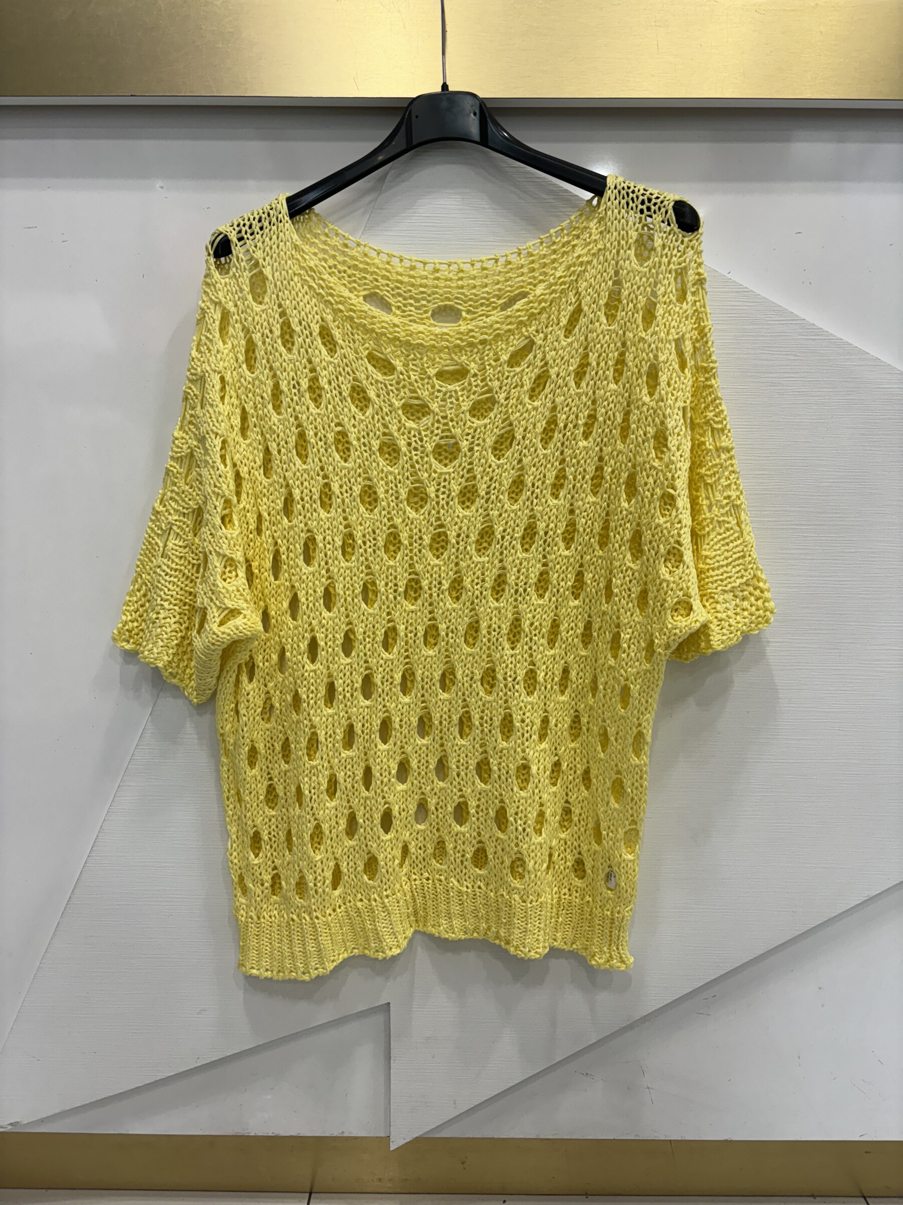 Wholesaler ISSYMA - Bohemian Crochet Top