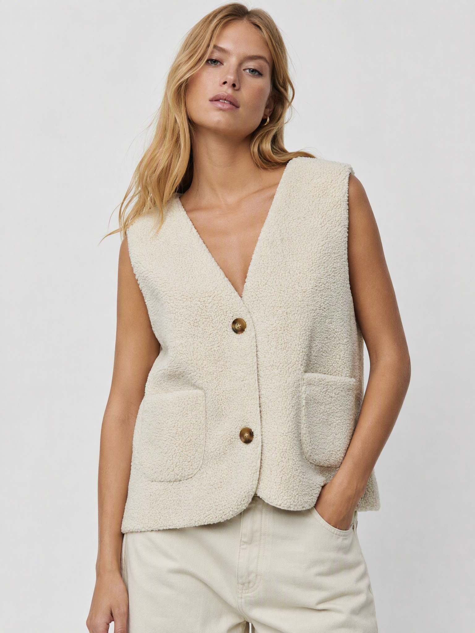 Wholesaler IT FASHION MODA - Women's bouclé vest