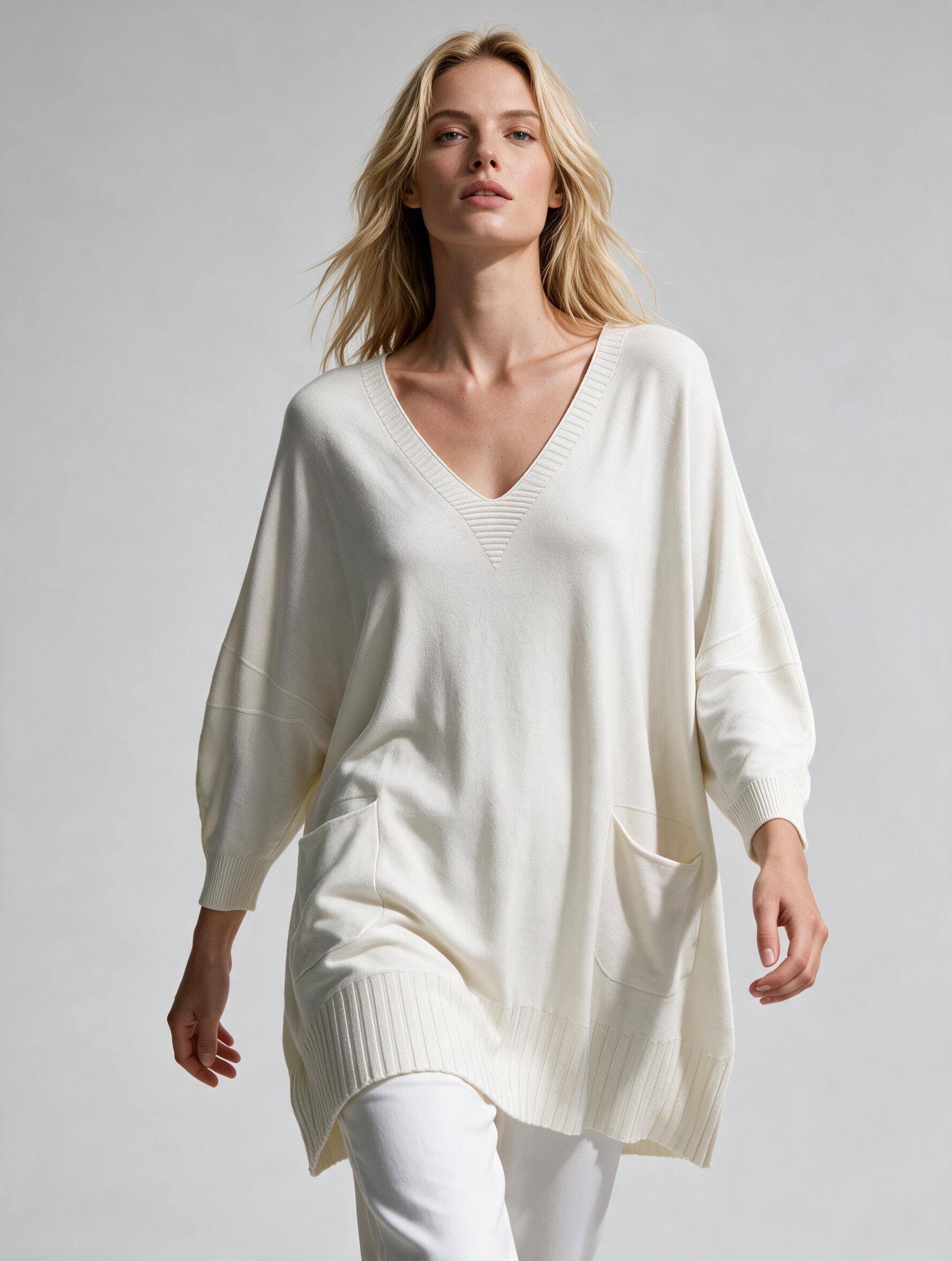 Wholesaler IT FASHION MODA - Lightweight sweater for autumn and winter in large size