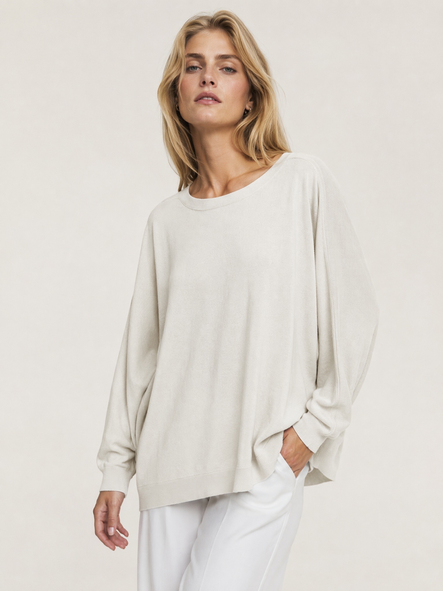 Wholesaler IT FASHION MODA - Lightweight sweater for autumn and winter