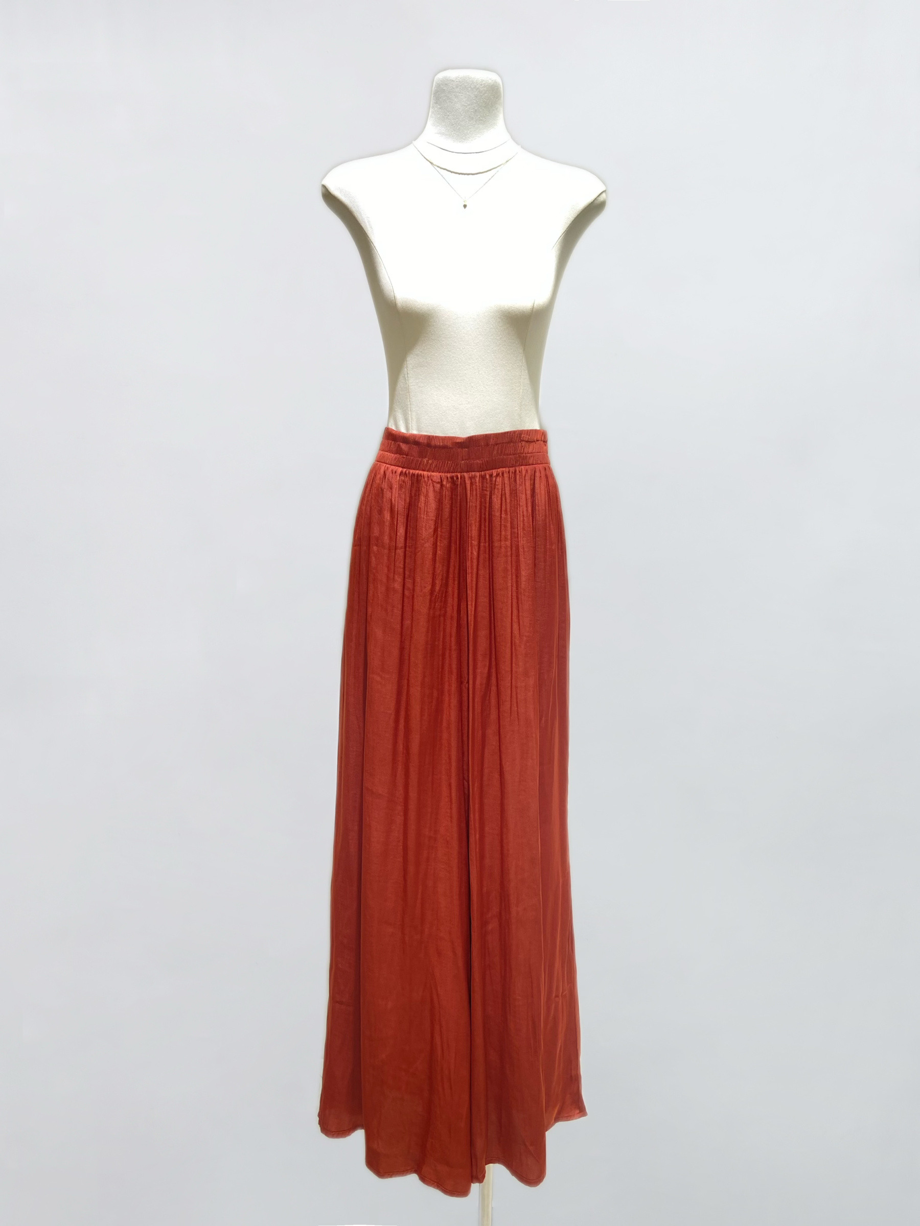 Mayorista IVIVI - PANTALÓN FLUIDO CON CINTURA ELÁSTICA EN COLOR ÓXIDO
