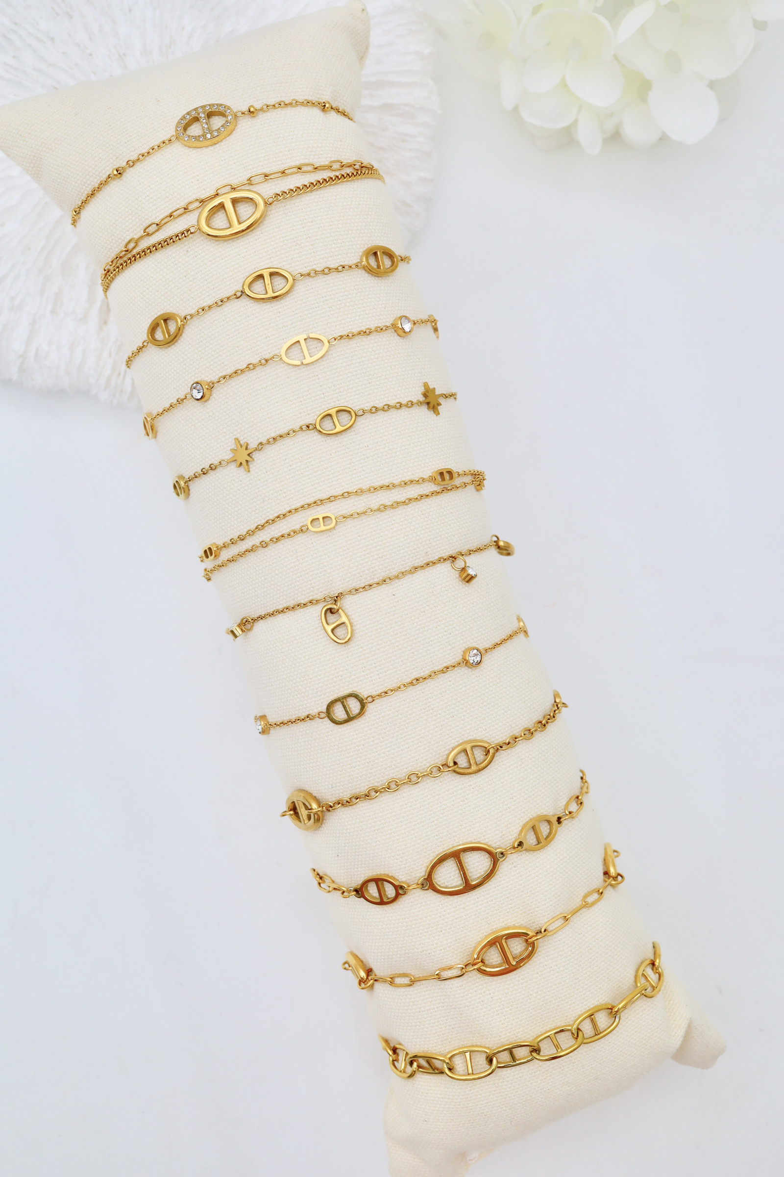 Grossiste J'AIME GEMME - LOT DE BRACELETS AVEC COUSSIN