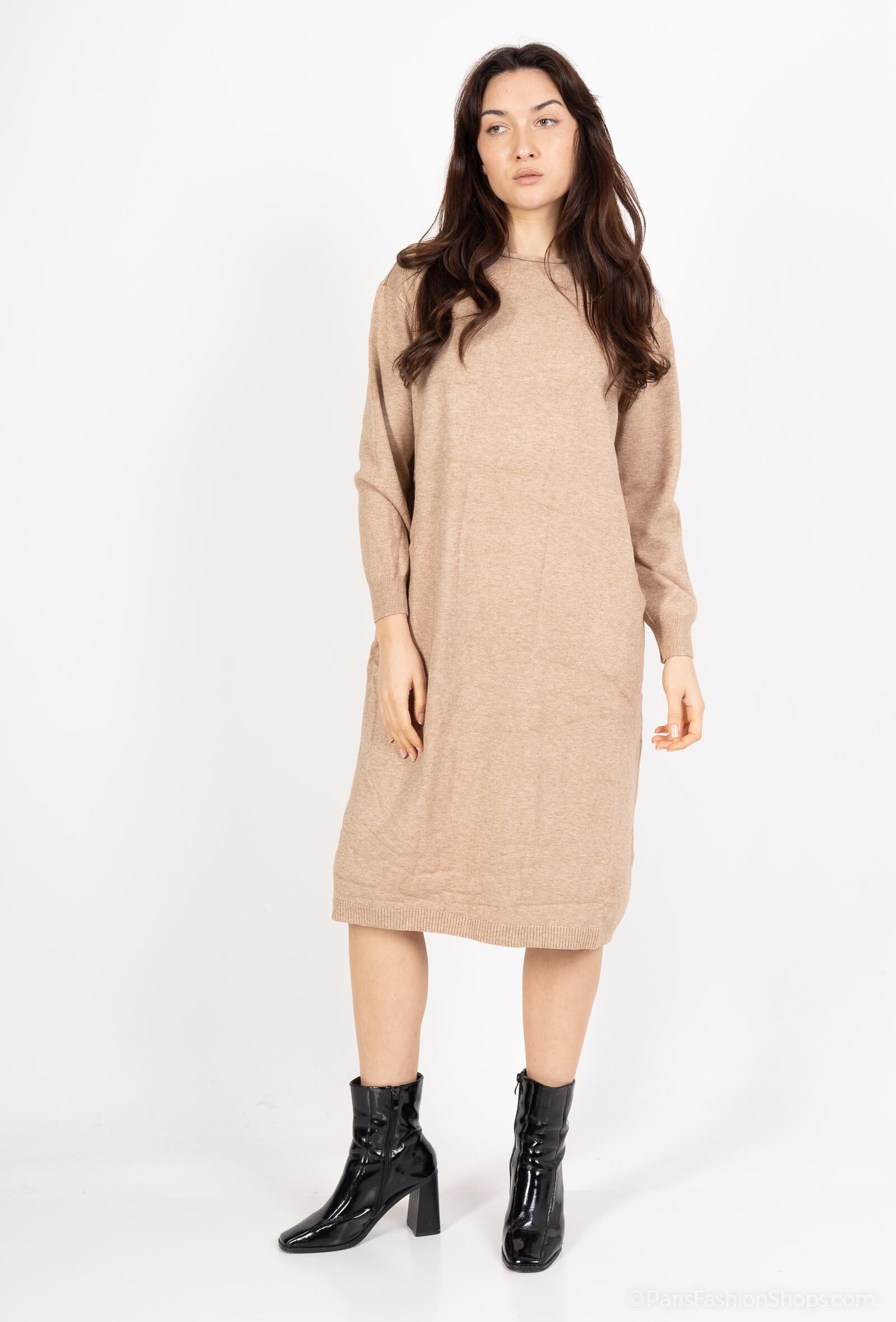 Wholesaler J&D Fashion - SWEATER DRESS WITH TWO POCKETS
