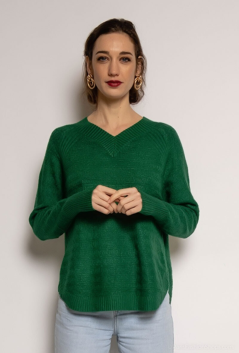 Wholesaler J&D Fashion - Sweater with V neck