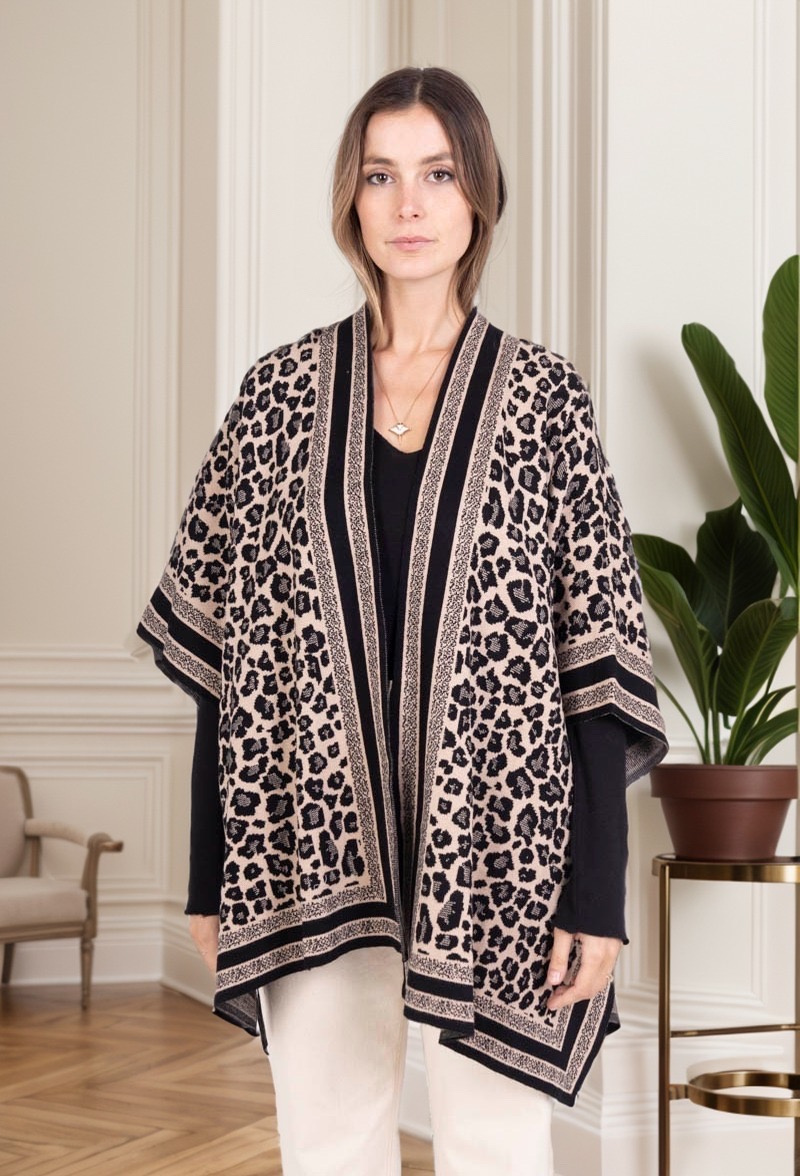 Wholesaler J&H Fashion - Oversized knit poncho / vest with leopard pattern print