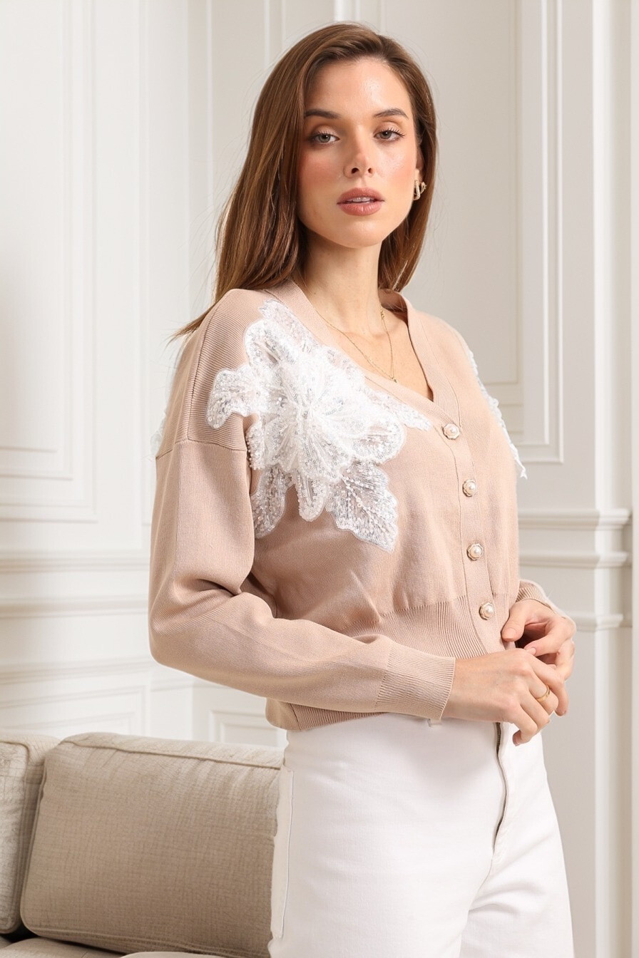 Grossiste J&H Fashion - Cardigan / pull en maille oversize avec fleur 3d relief strassé et perlé