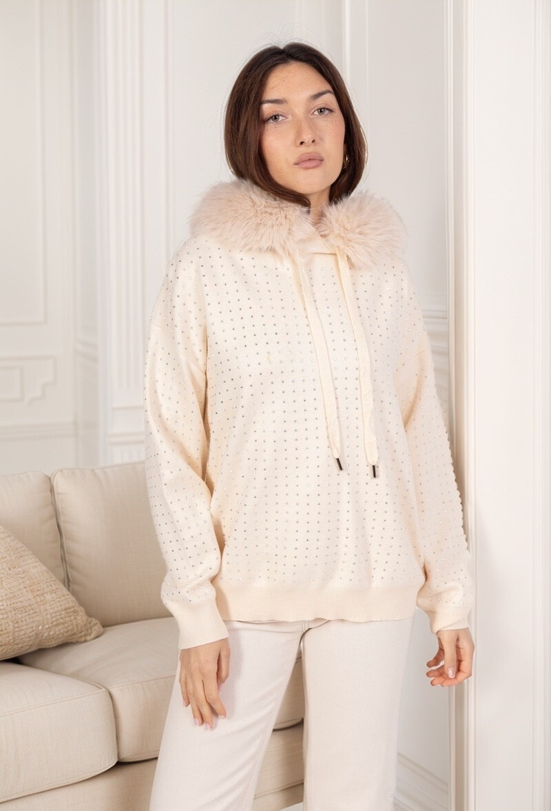 Grossiste J&H Fashion - Pull en maille oversize à strasses avec capuche en fourrure
