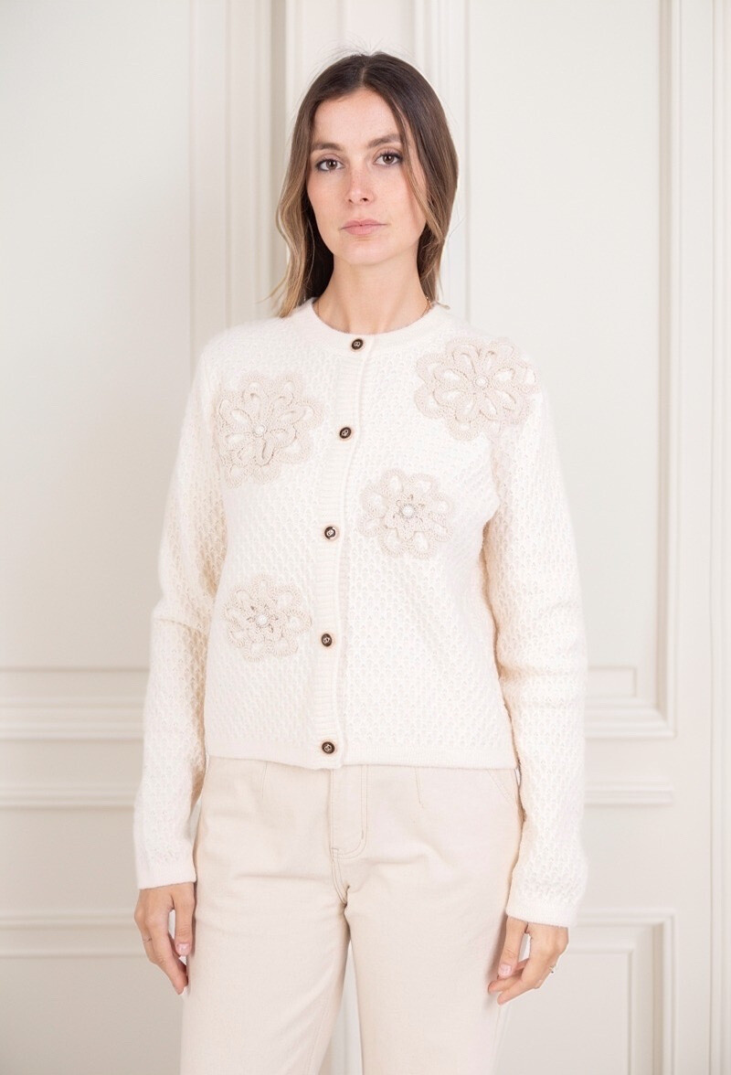Mayorista J&H Fashion - Cárdigan/chaleco de punto con aplicaciones de flores en crochet 3D y botón de perlas