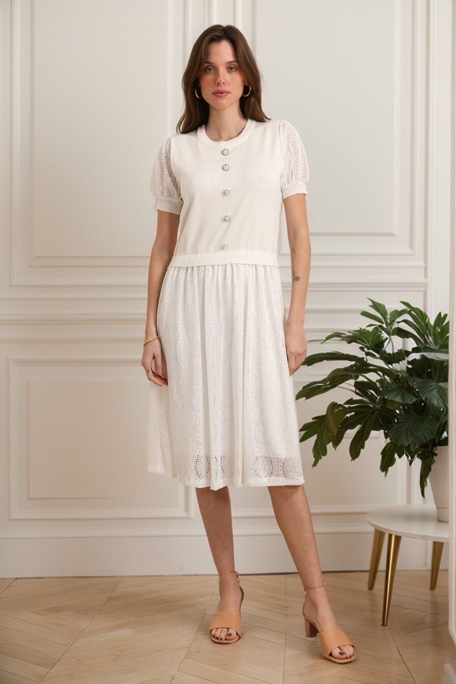 Wholesaler J&H Fashion - Knit dress with lace balloon sleeve and dress hem, pearl buttons