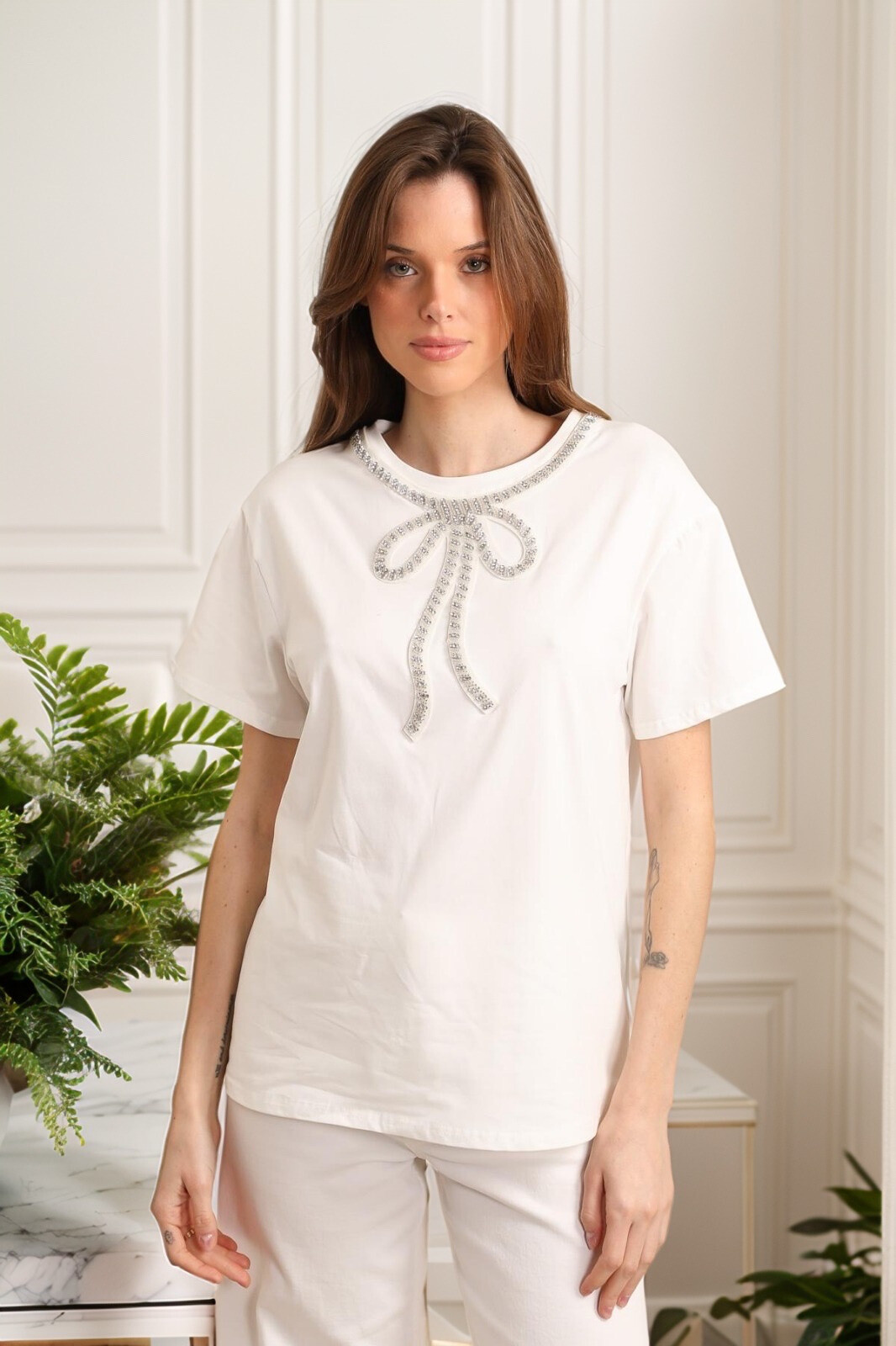 Großhändler J&H Fashion - Baumwollt-Shirt mit elegantem Chic Knot