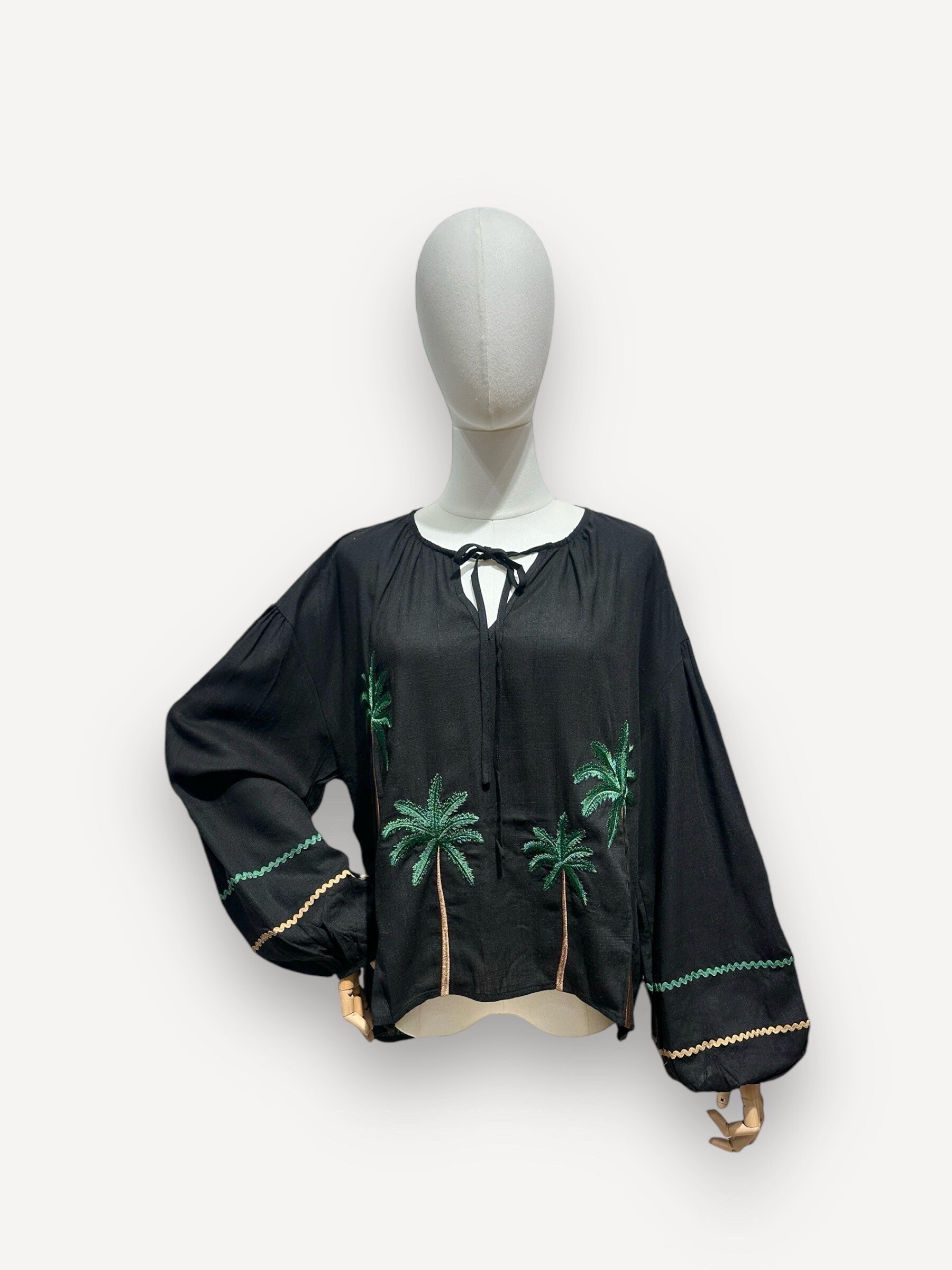 Großhändler J&L - Langhülle Bluse -Palmenmuster