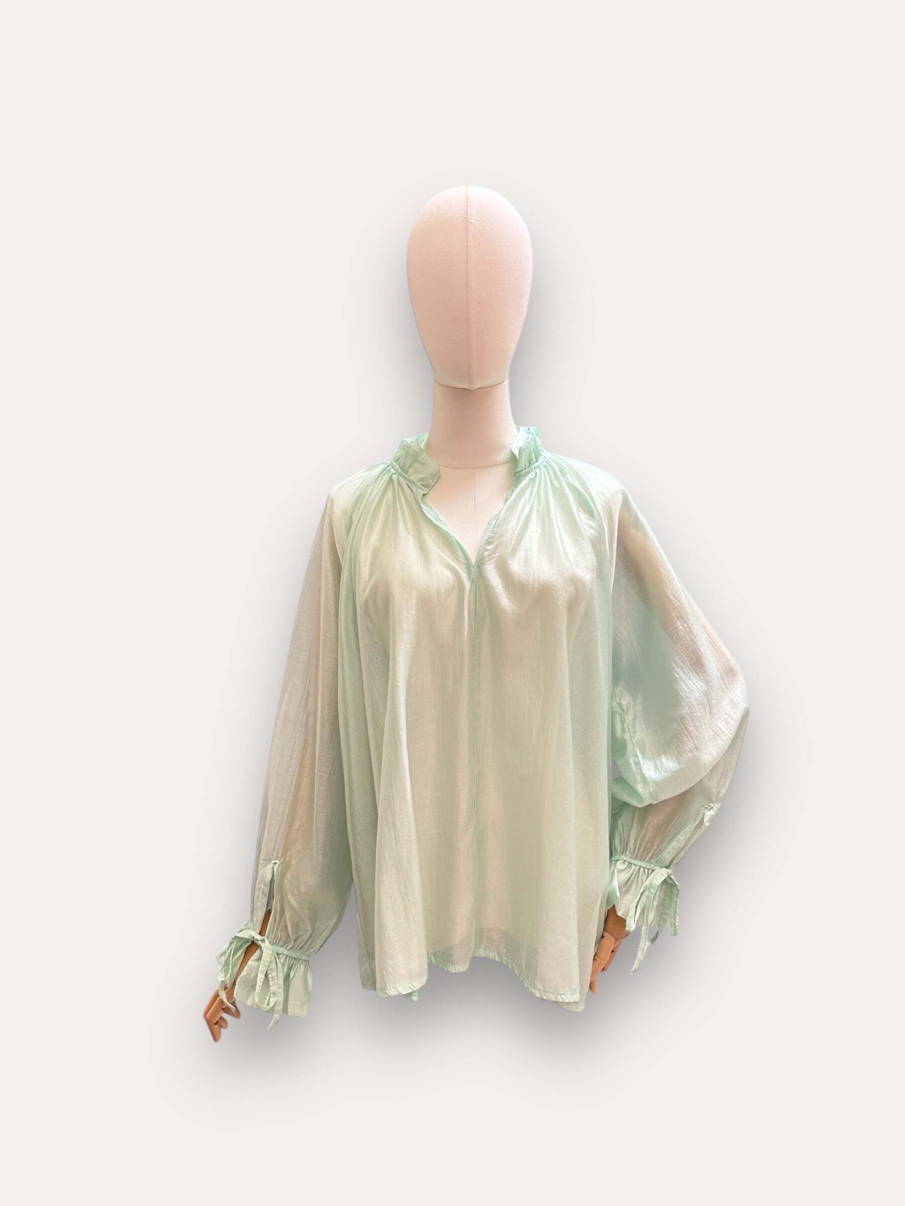 Wholesaler J&L - Plain Blouse With Long Sleeves In Semi-Transparent Cotton Voile