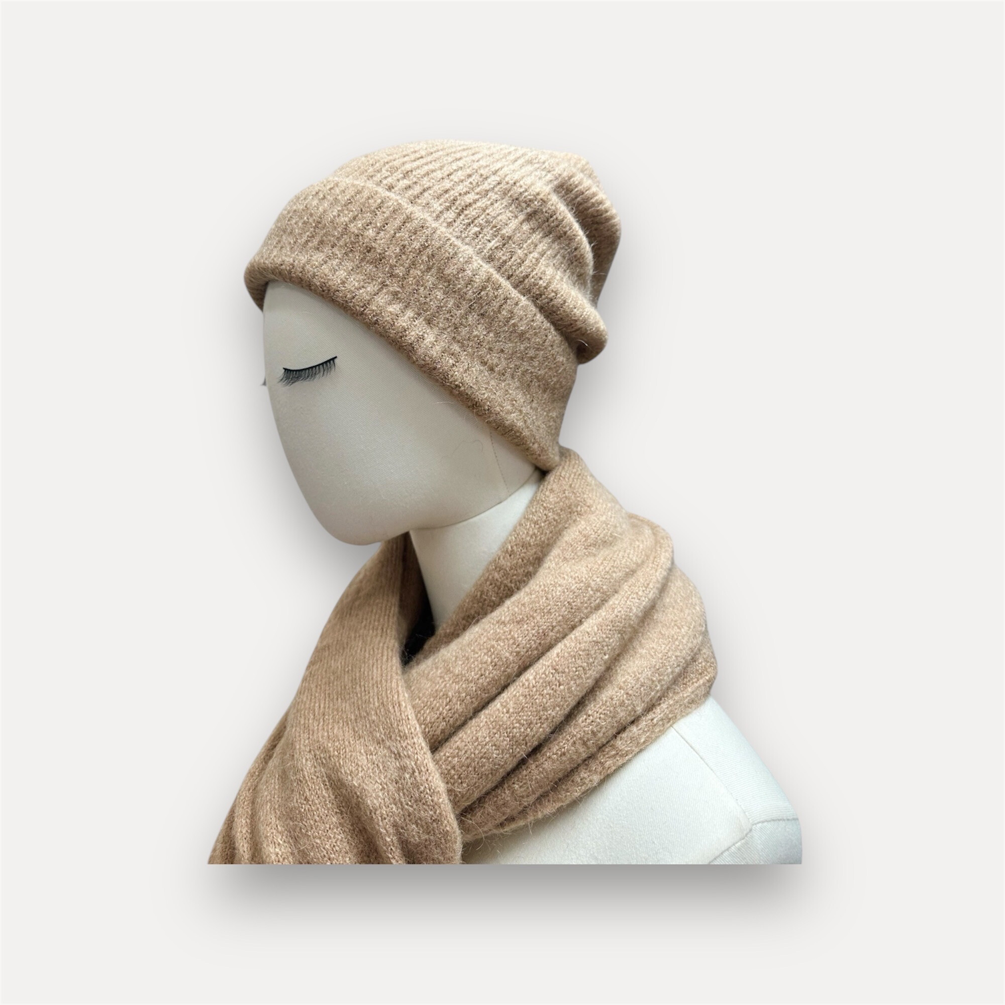 Wholesaler J&L - Extremely soft TIFFANY ALPACA hat