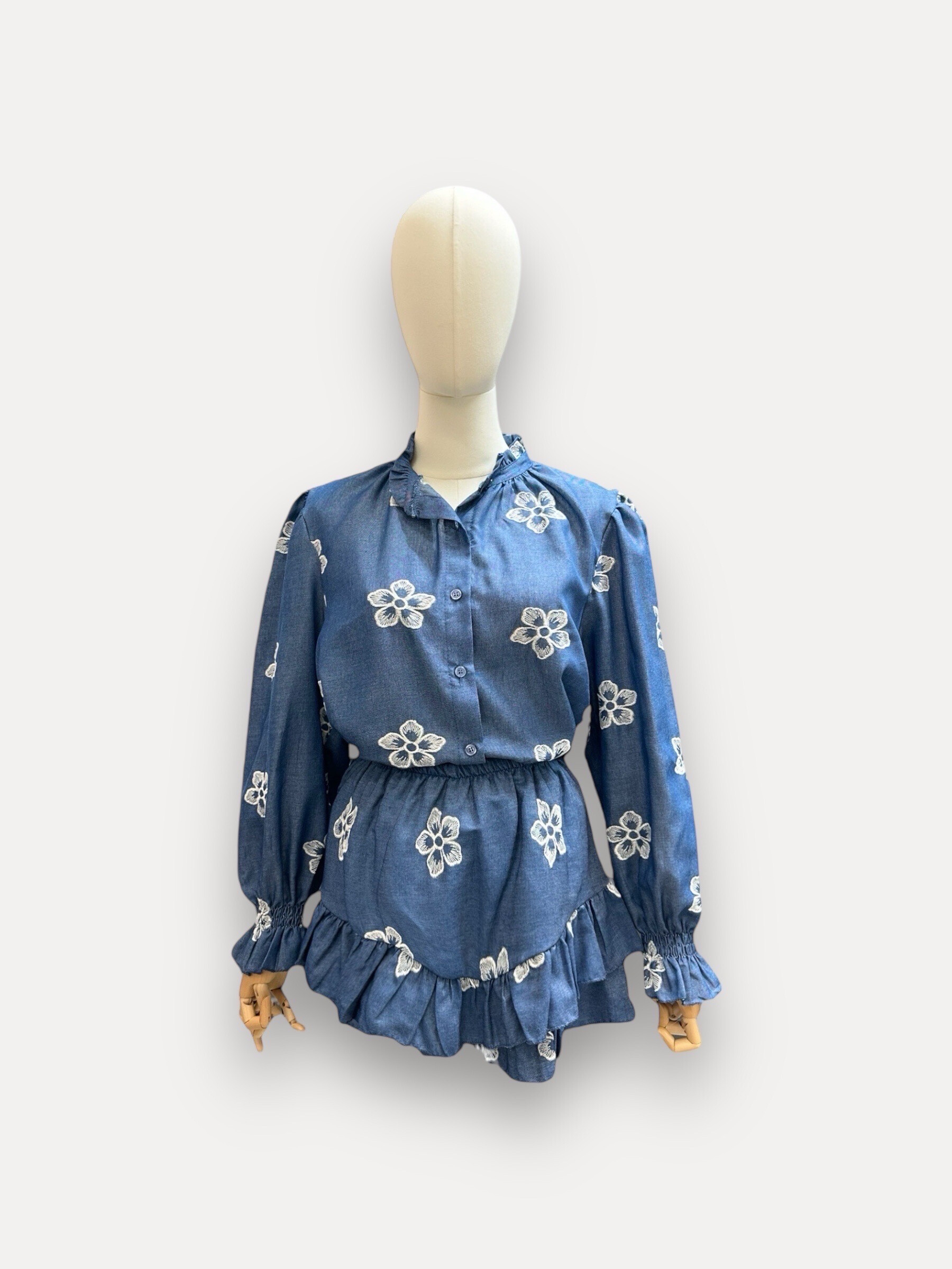 Wholesaler J&L - Long Sleeve Shirt With Floral Embroidery Jean Style
