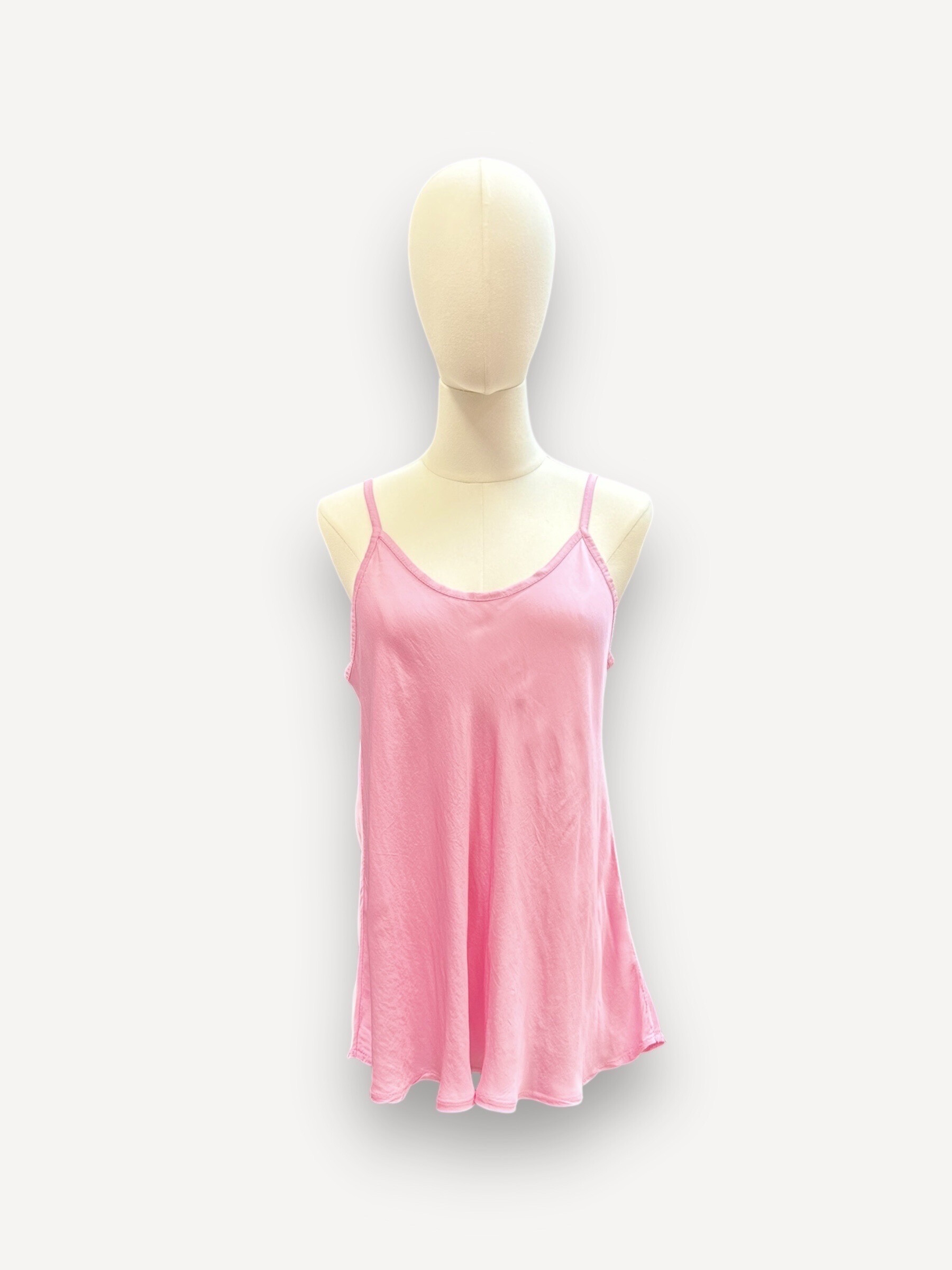 Grossiste J&L - Débardeur Simple Uni Satiné À Fines Brettelles