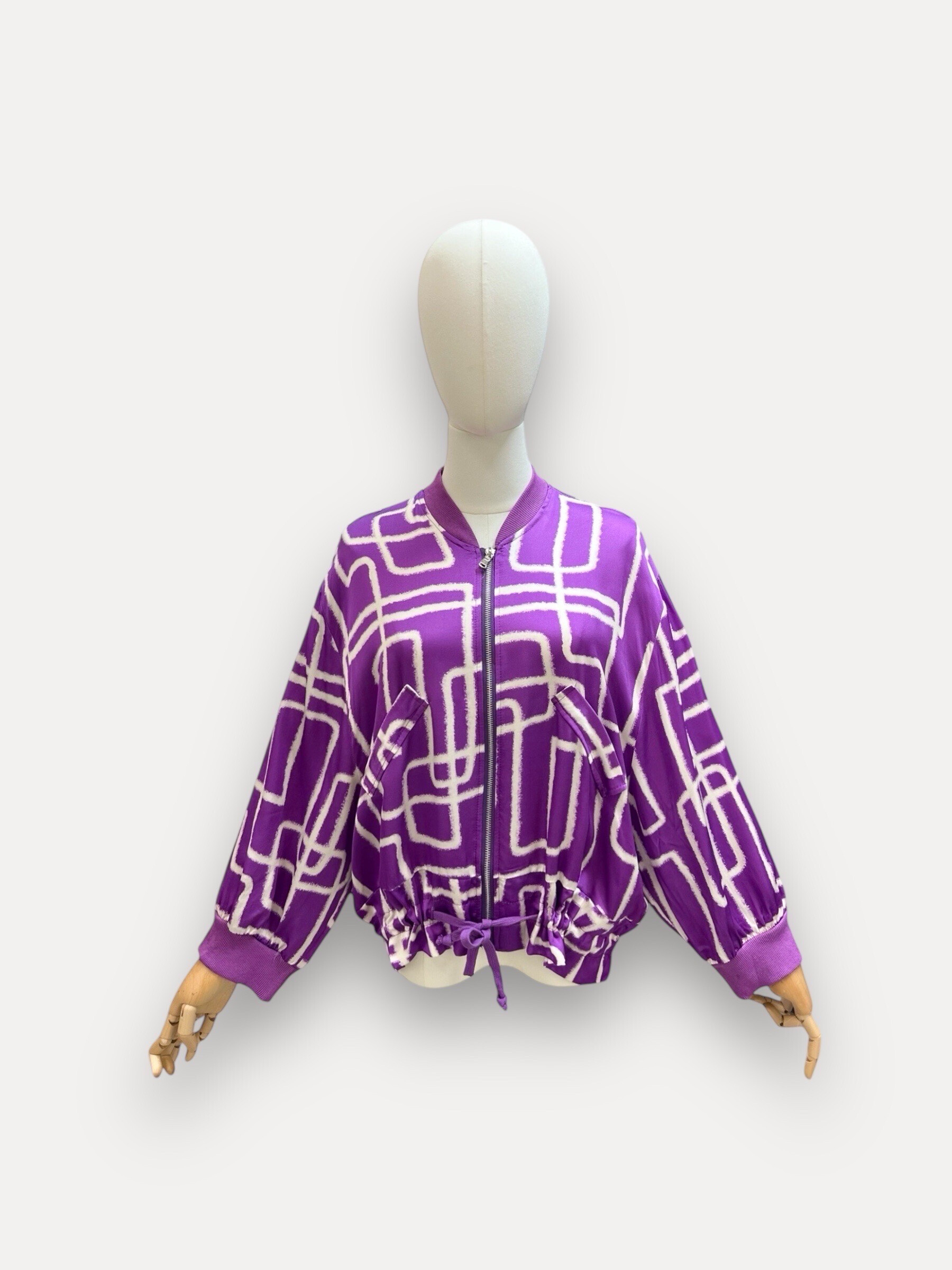 Wholesaler J&L - Flowy Long Sleeve Vest With Geometric Pattern