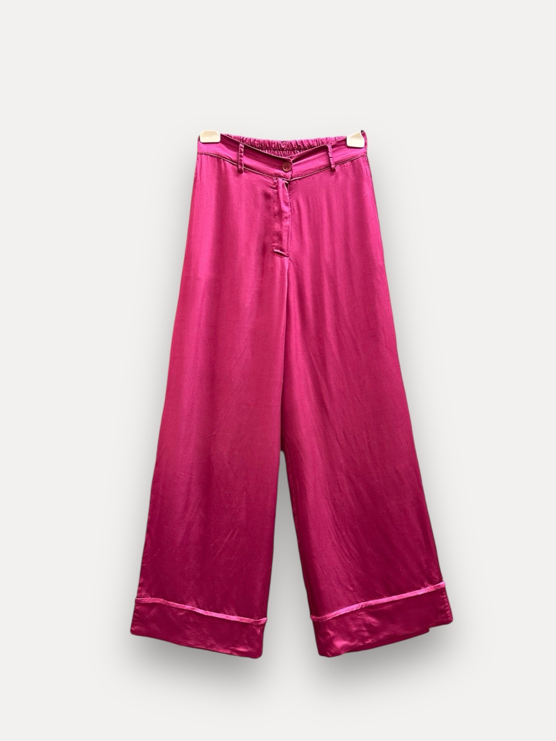 Wholesaler J&L - Fluid Plain Satin Trousers With Seam At The Bottom