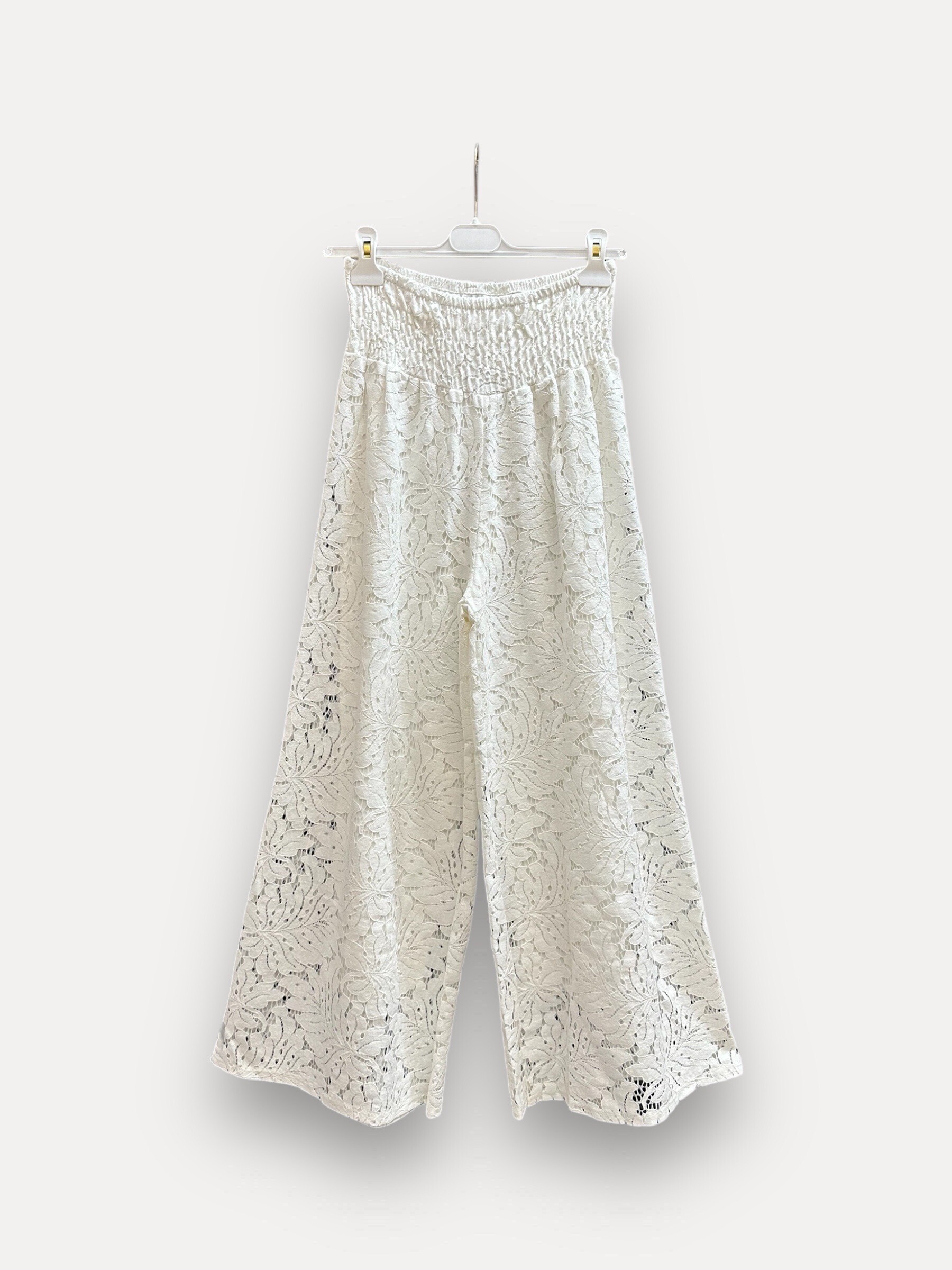 Grossiste J&L - Pantalon Large Taille Haute Smocké  À Broderie Anglaise