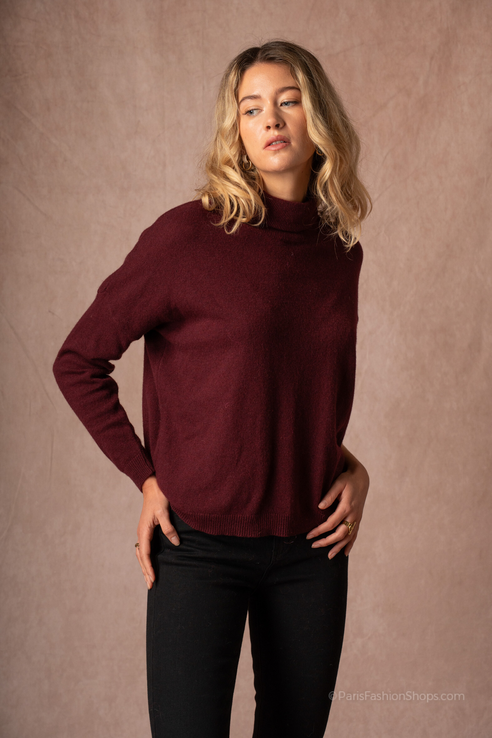 Grossiste J&L - Pull col roulé en CACHEMIRE