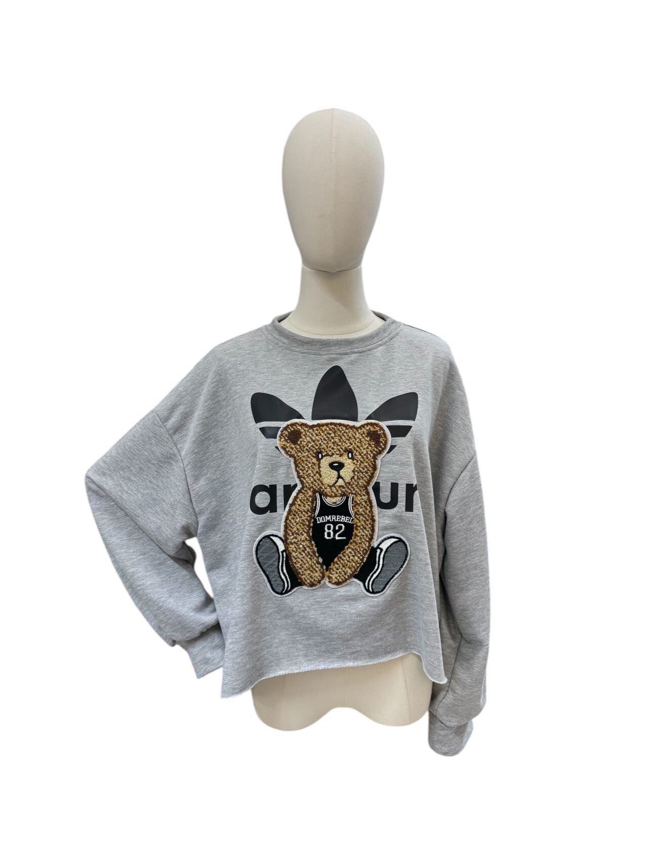 Wholesaler J&L - Long-Sleeved Sweater With “Love Bear” Pattern