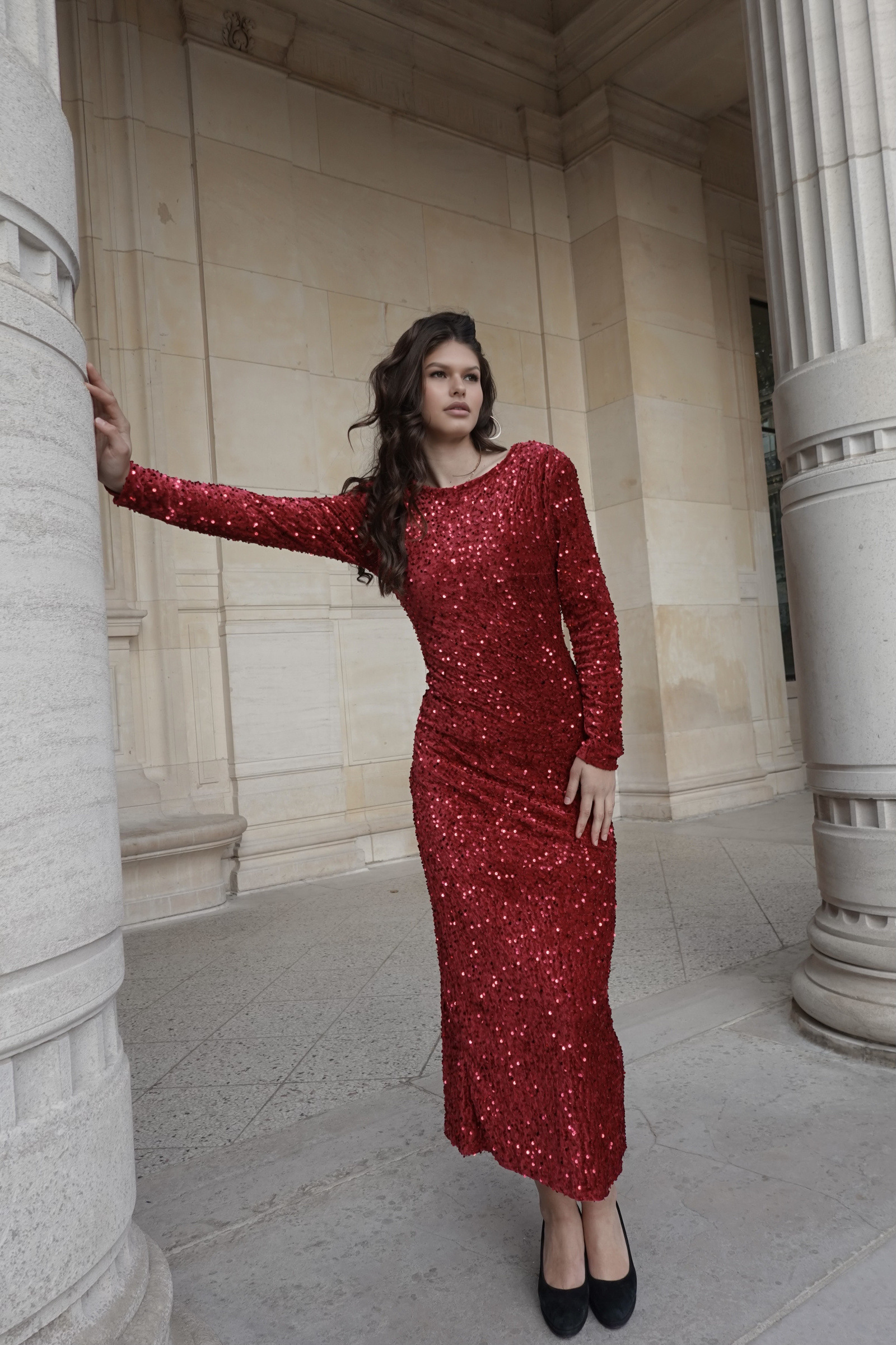 Wholesaler J&L - SONIA Maxi Sequin Velvet Backless Dress
