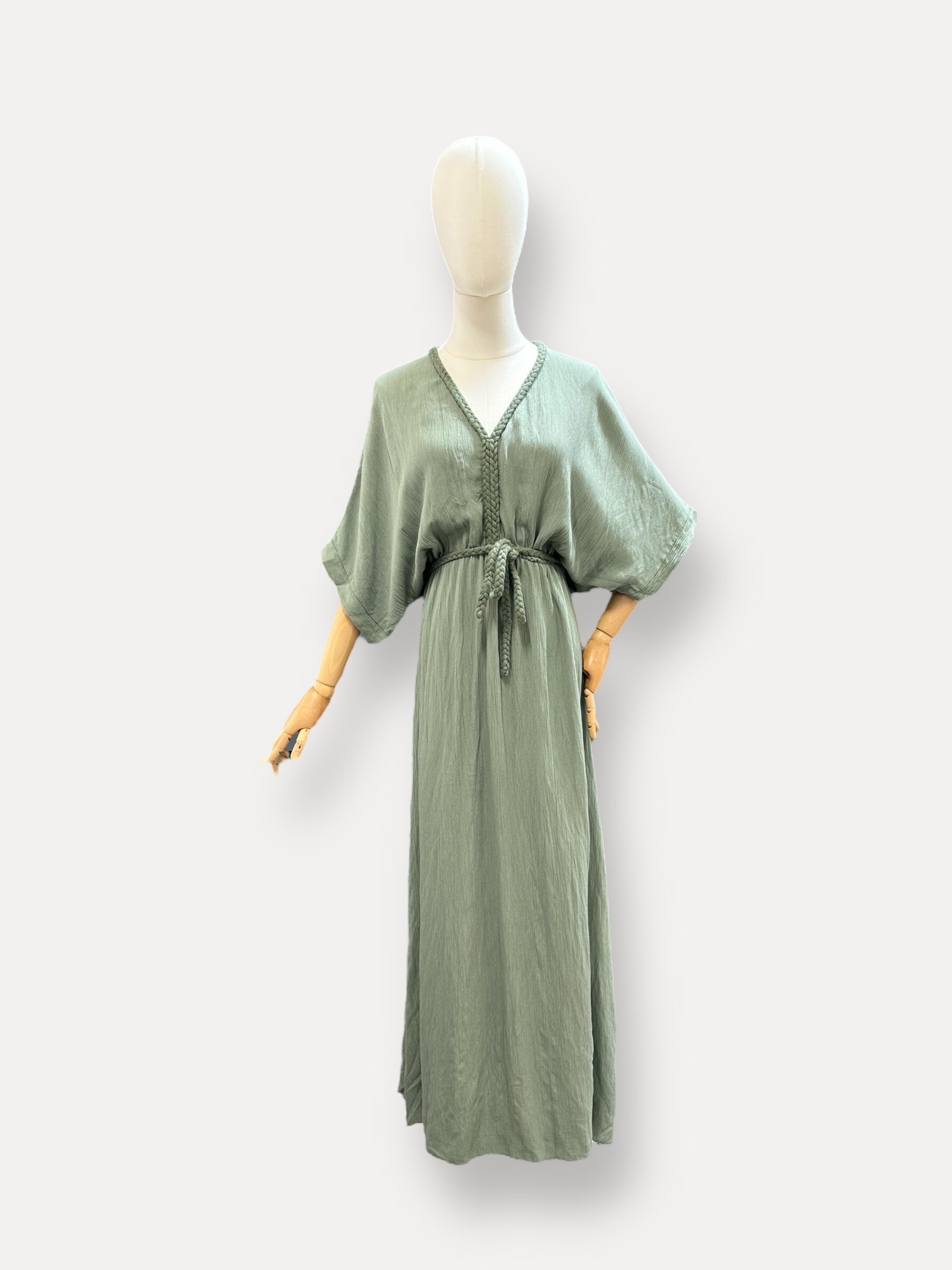 Grossiste J&L - Robe JOSIANE Longue À Manches Courtes Chauve-Souris Avec Détails Noeud