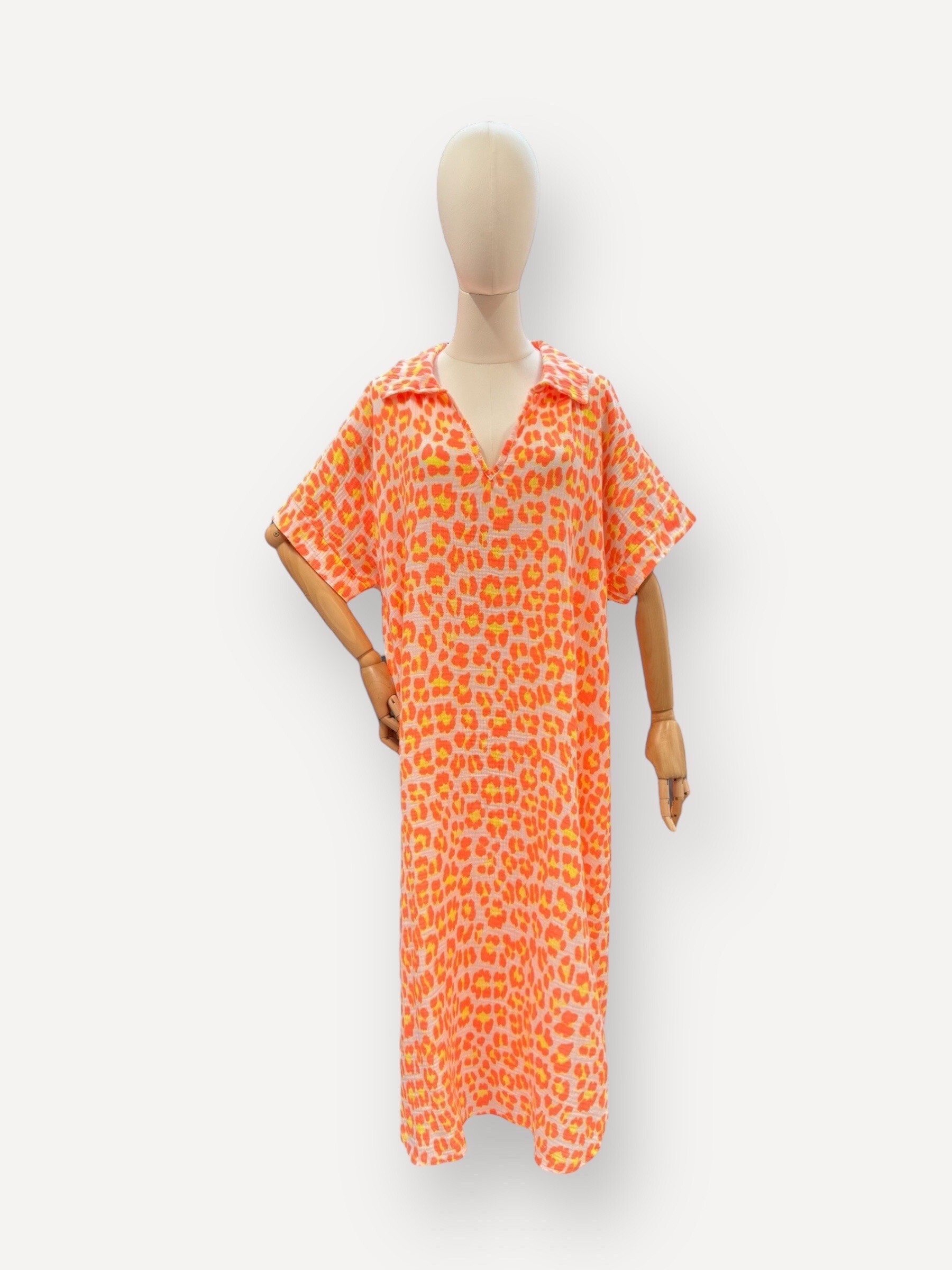 Grossiste J&L - Robe DANIELLA Maxi À Manches Courtes À Imprimée Léopard Fluo