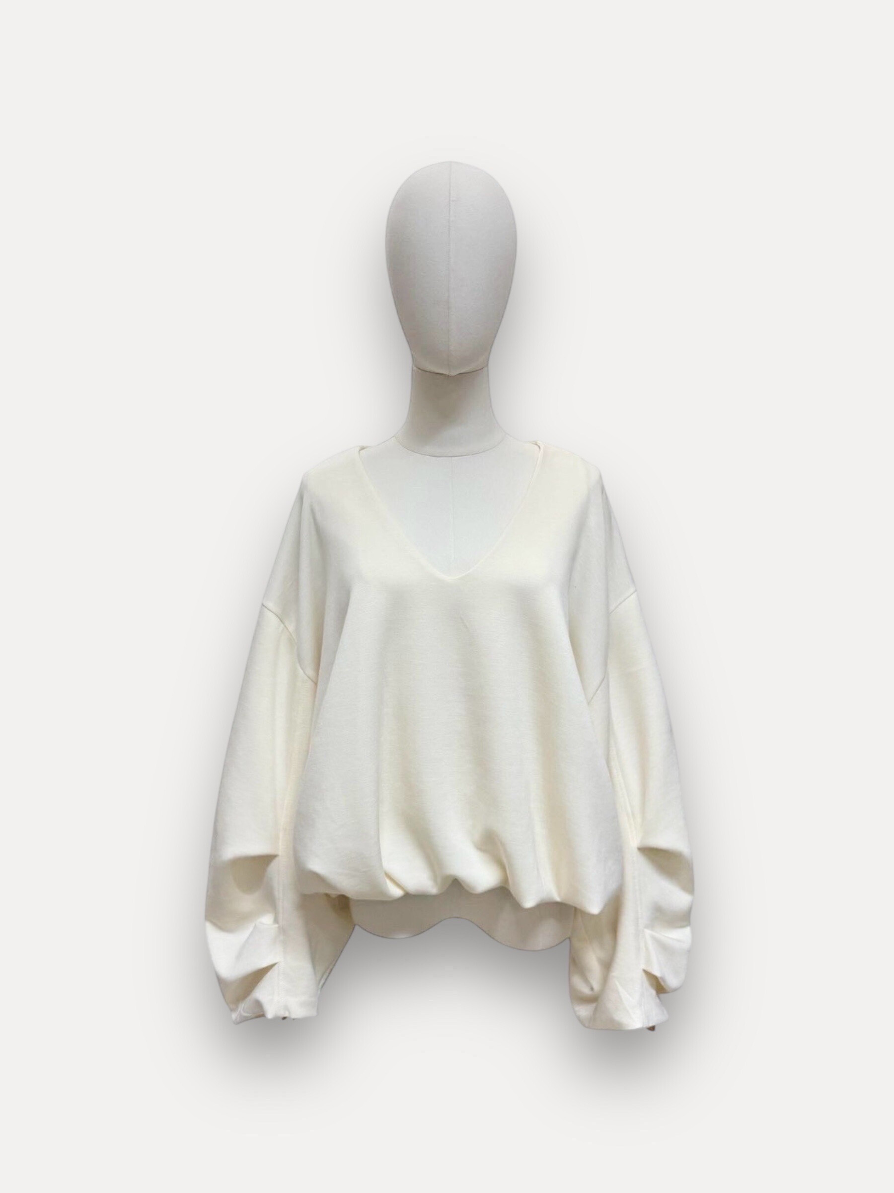 Wholesaler J&L - Solid V-Neck Ruched Long Sleeve Balloon Top