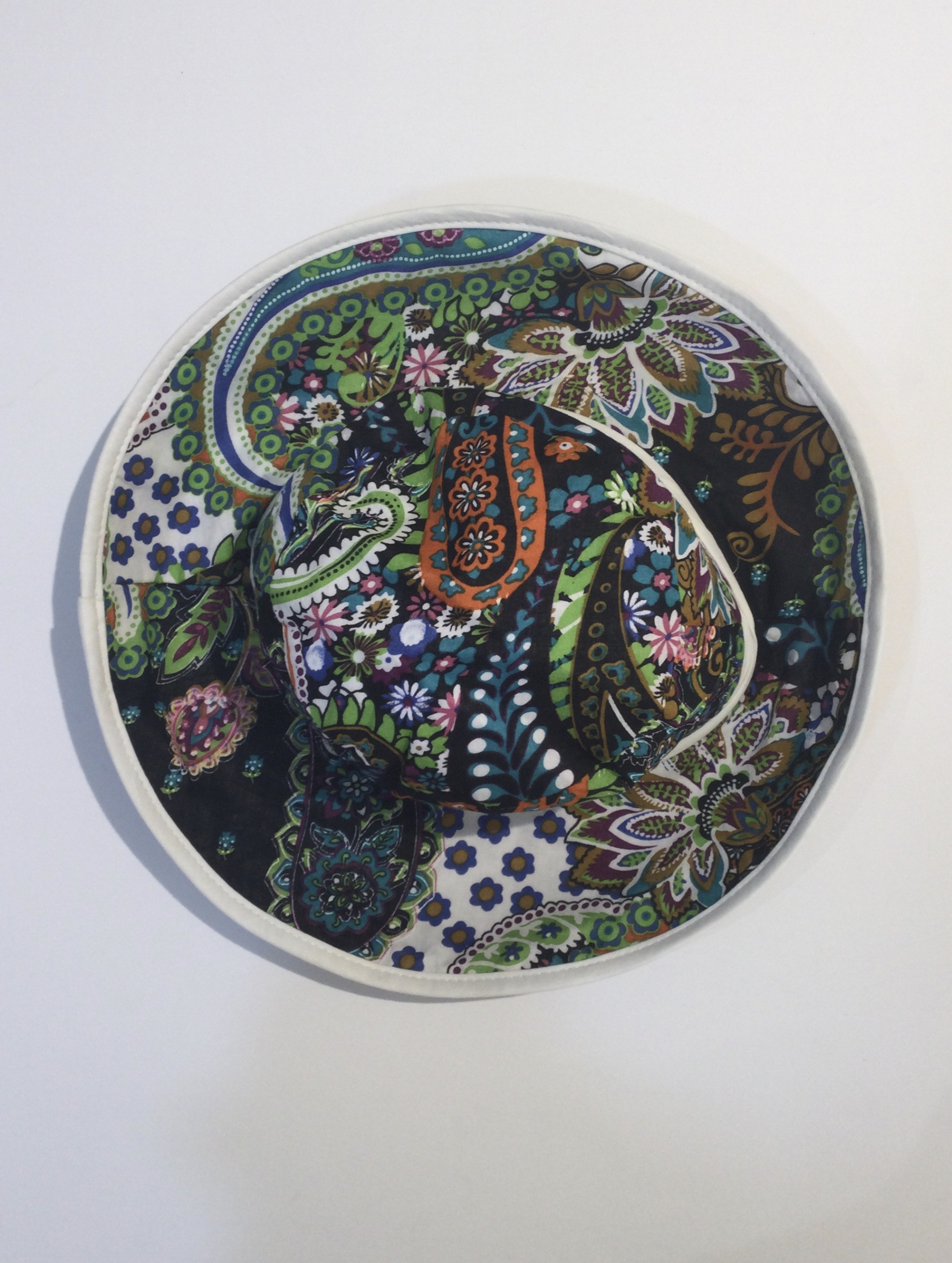 Wholesaler Jacky Diffusion - Black floral hat