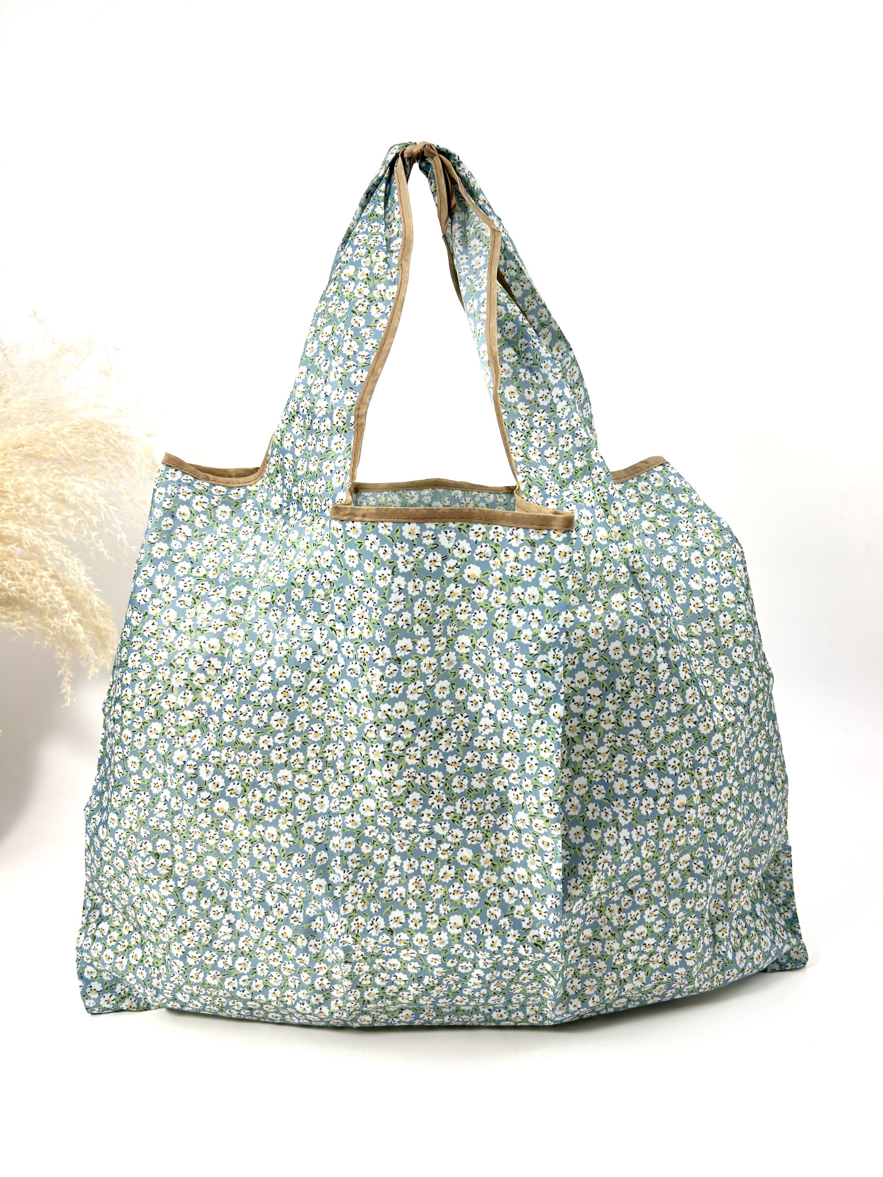 Wholesaler Jade&Clarisse - Foldable and waterproof Small Strawberries Bag