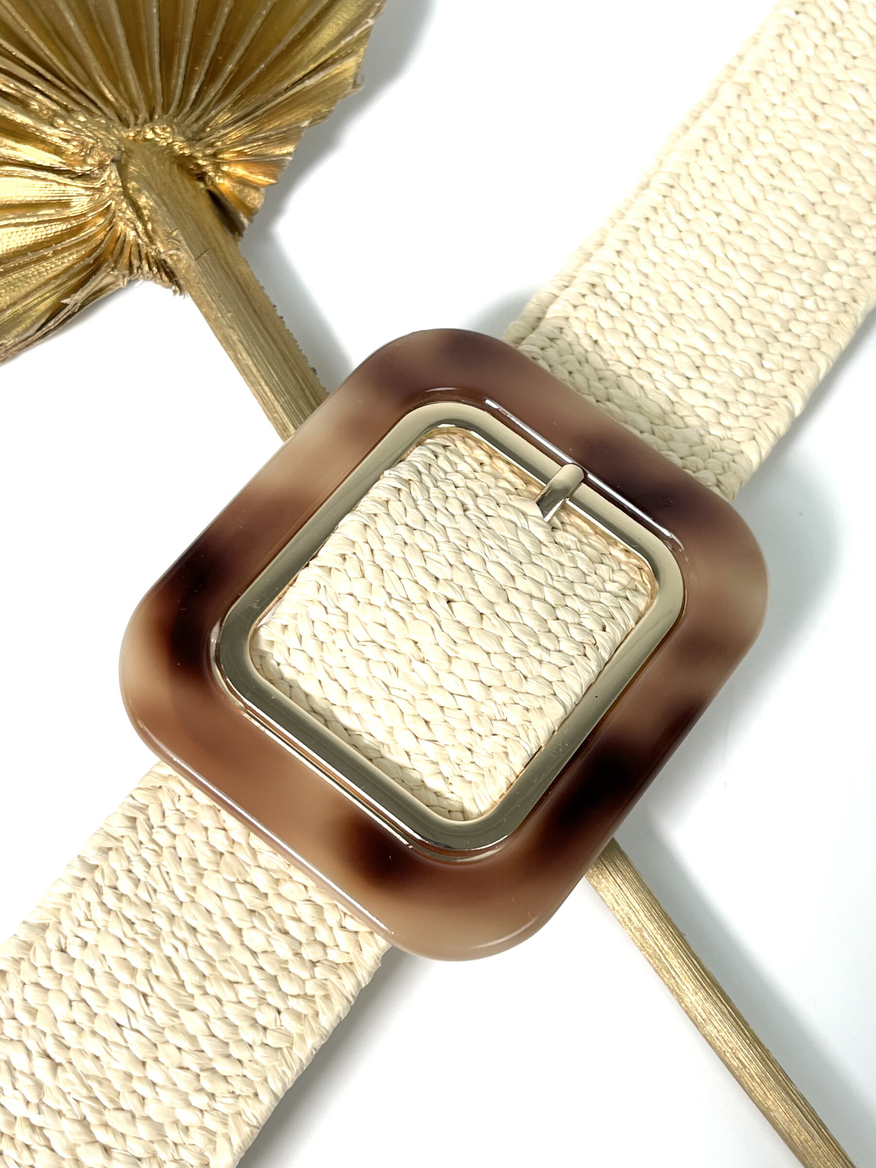 Wholesaler Jade&Clarisse - MARGOT THIN WOVEN TAUÉE BELT WITH OVAL BUCKLE