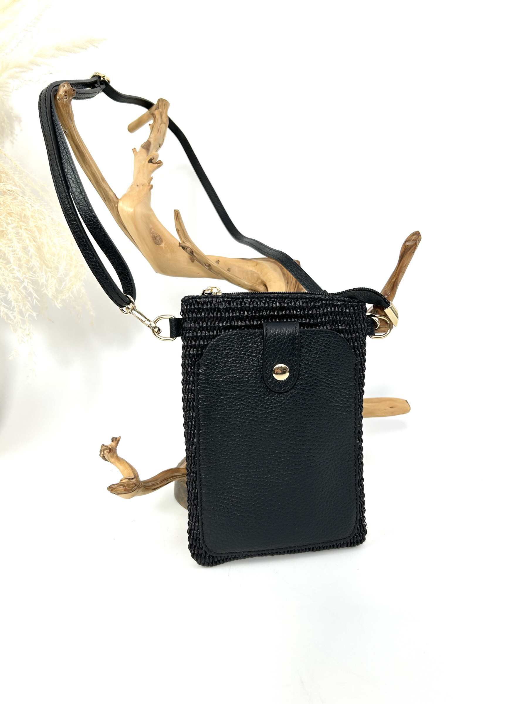 Wholesaler Jade&Clarisse - Hewscent leather pocket Italian pressure button louise
