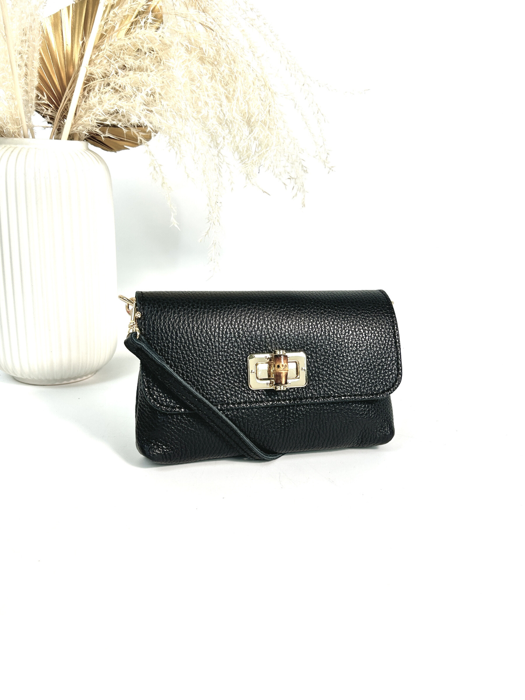 Wholesaler Jade&Clarisse - Clémence brushed leather shoulder bag