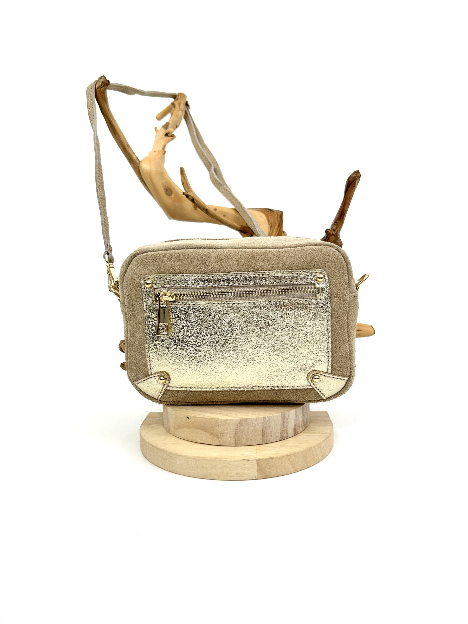 Wholesaler Jade&Clarisse - DaiM-Matière Daim-Matière rectangular bag and ultra trendy nails Tiffany
