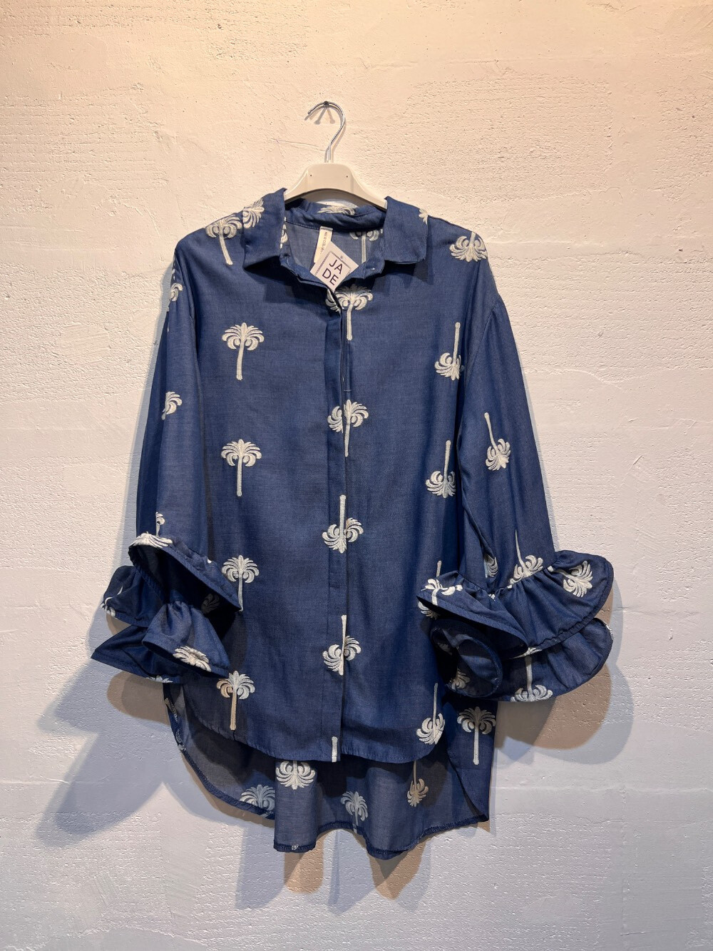 Wholesaler JADE - EMBROIDERED JEANS SHIRT