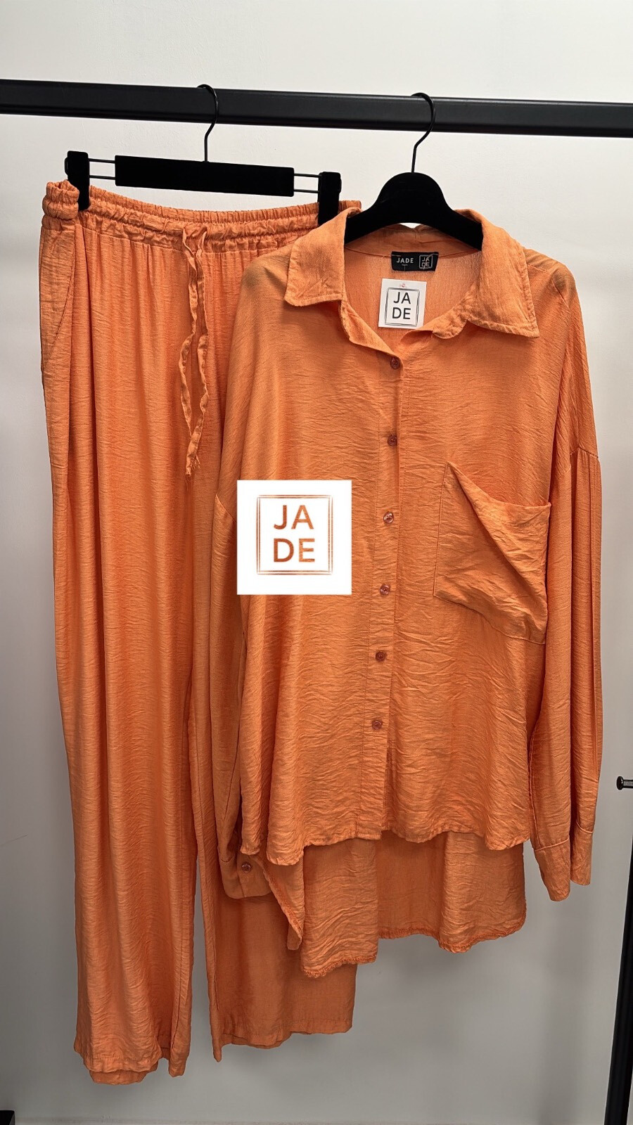 Wholesaler JADE - Oversize jade shirt set