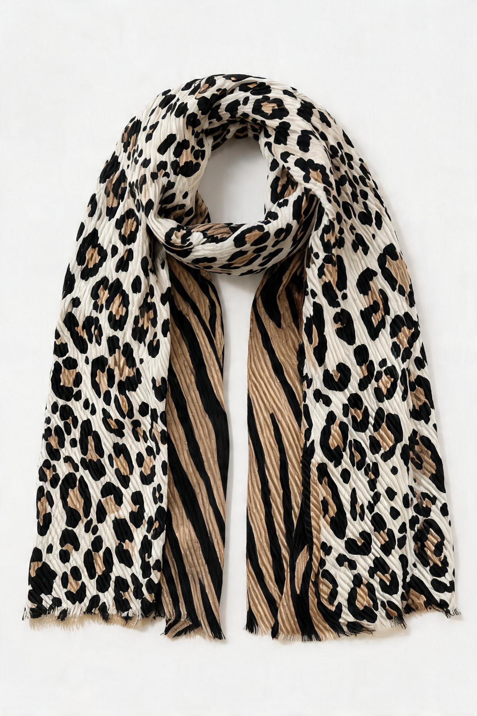 Mayorista JAMILLA - Bufanda Estola Plisada con Doble Estampado Animal y Micro-Flecos