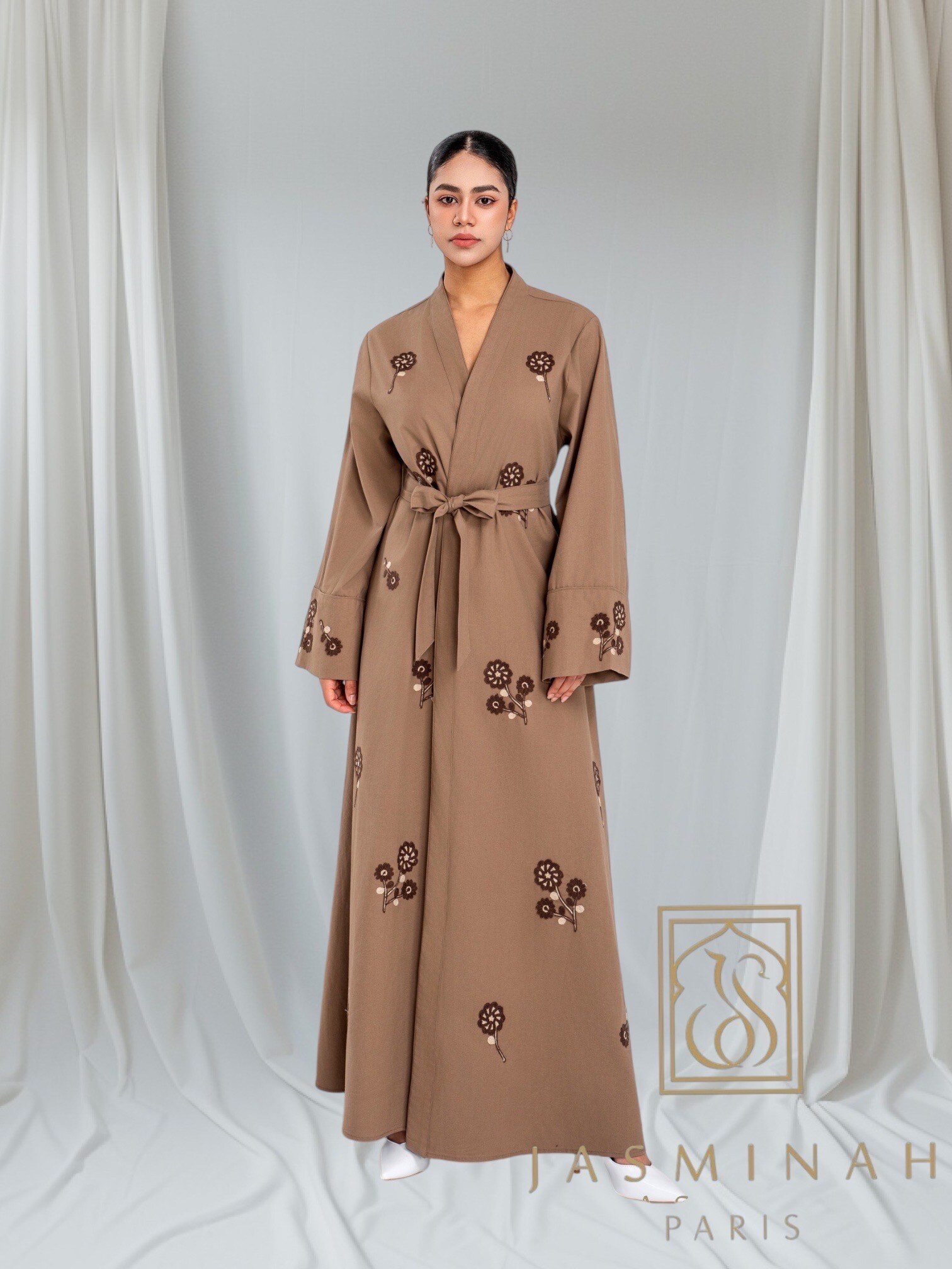 Grossiste Jasminah Paris - Kimono brodé motif fleur