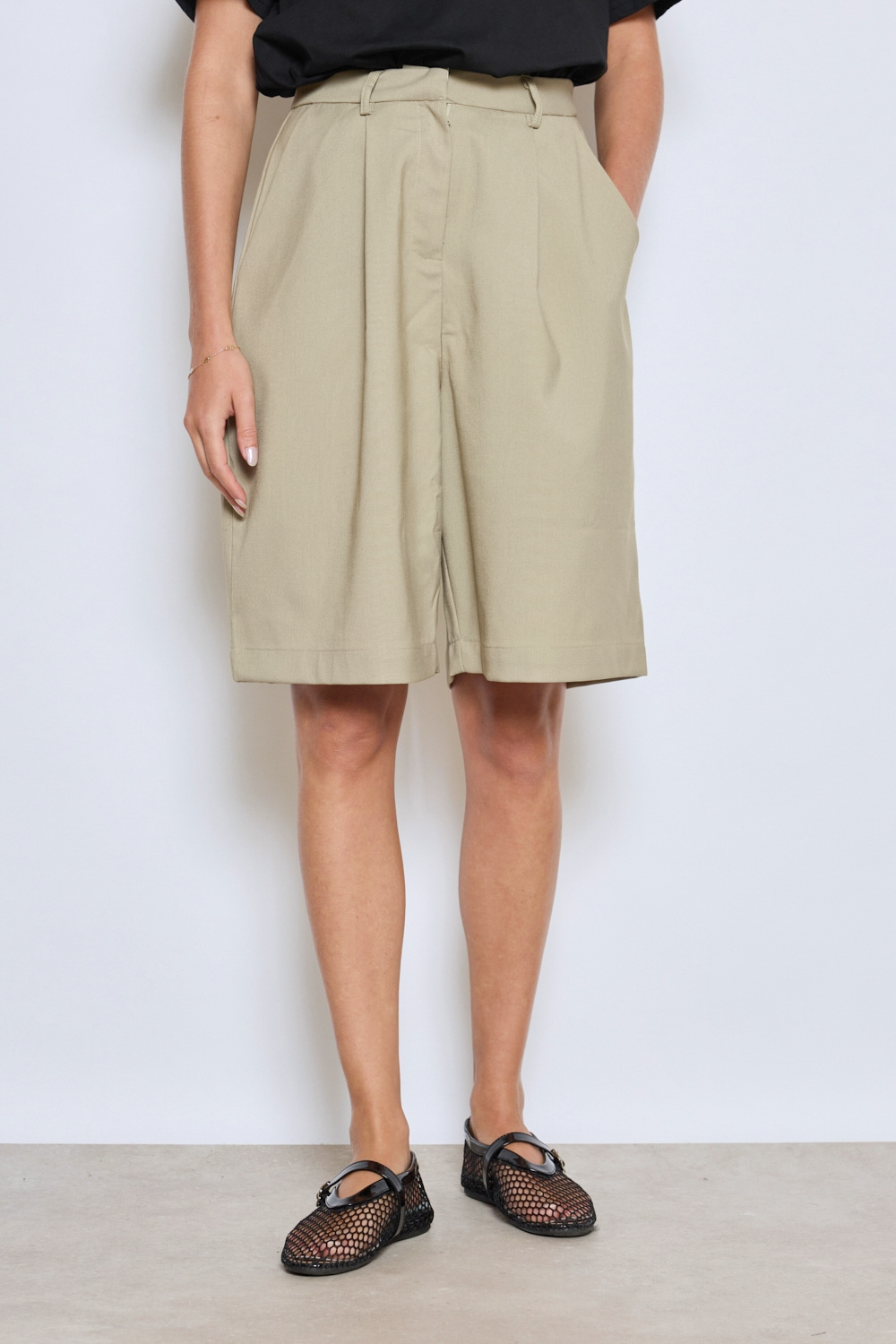 Wholesaler JCL Paris - Structured Bermuda shorts